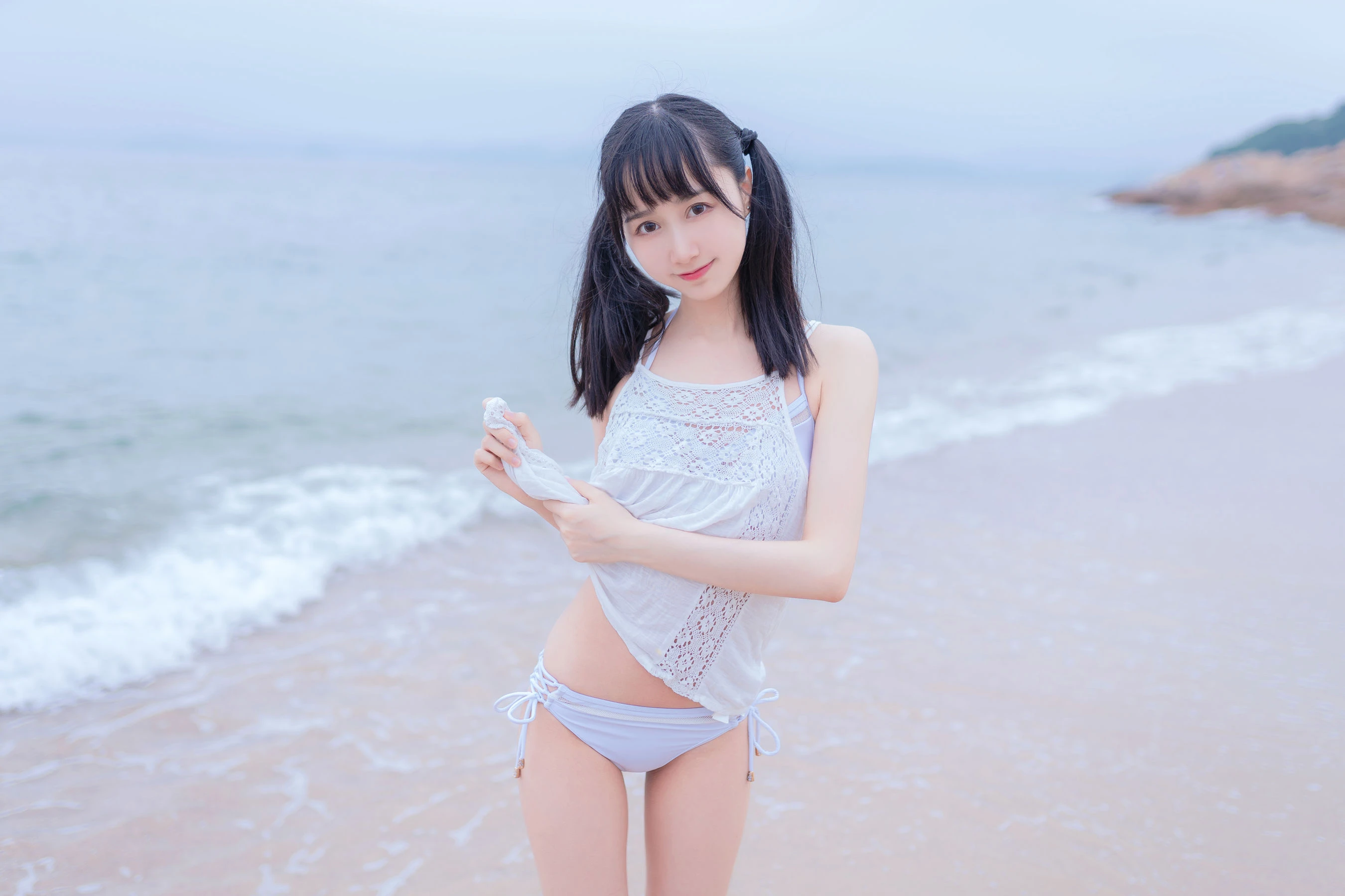 晴日限定DJ活潑寫真集 – 室內自信瞬間捕捉珍藏 - 6