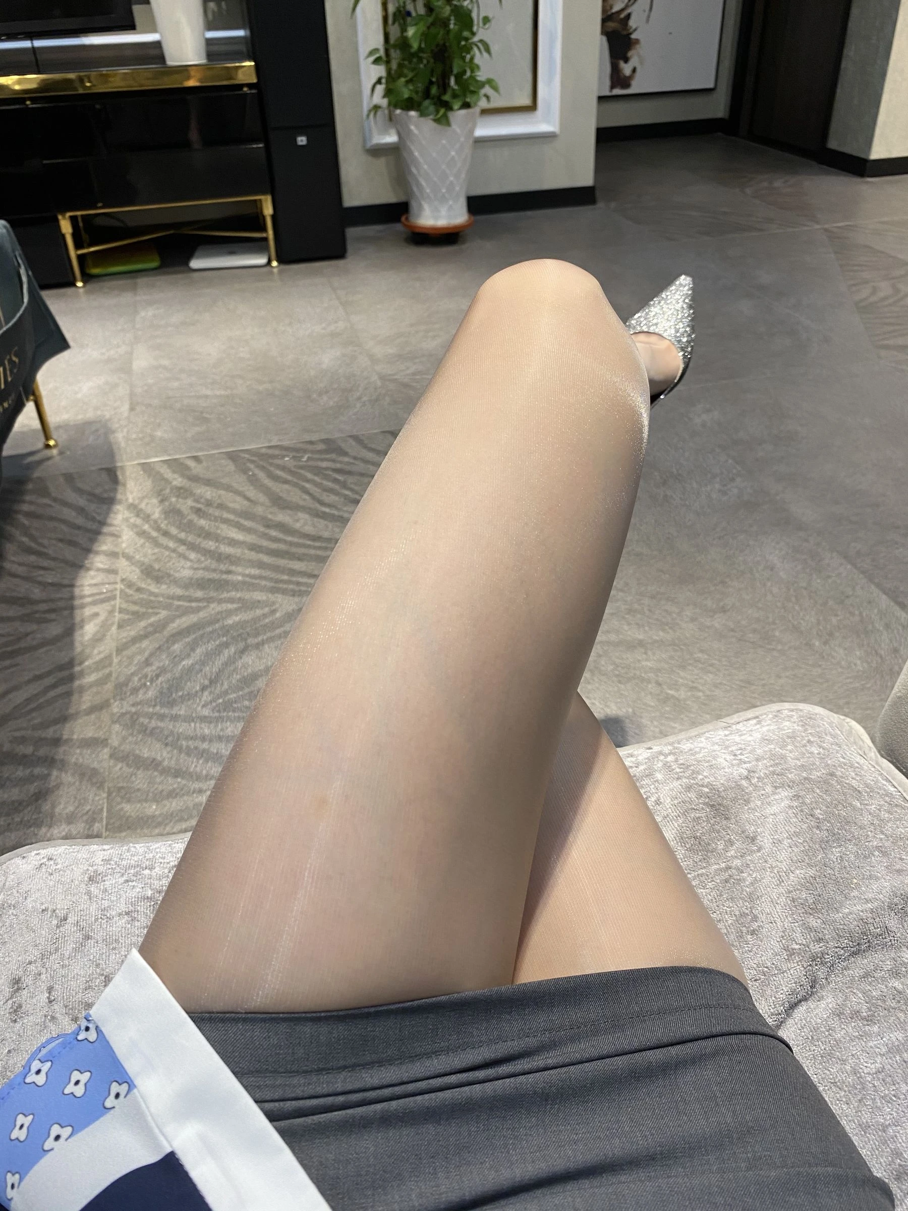 [美女]王雨含王雨含火辣風情寫真大賞：自然光珍藏寫真演繹蜂腰誘惑美學 - 79