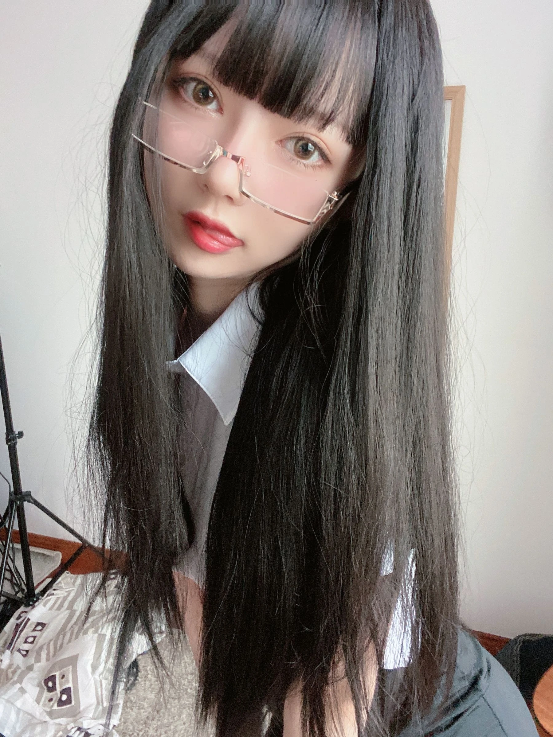 [網紅]胡雅怡高清圖集作品：室內攝影甜美展現胡雅怡身材曲線風情綻放寫真集 - 4