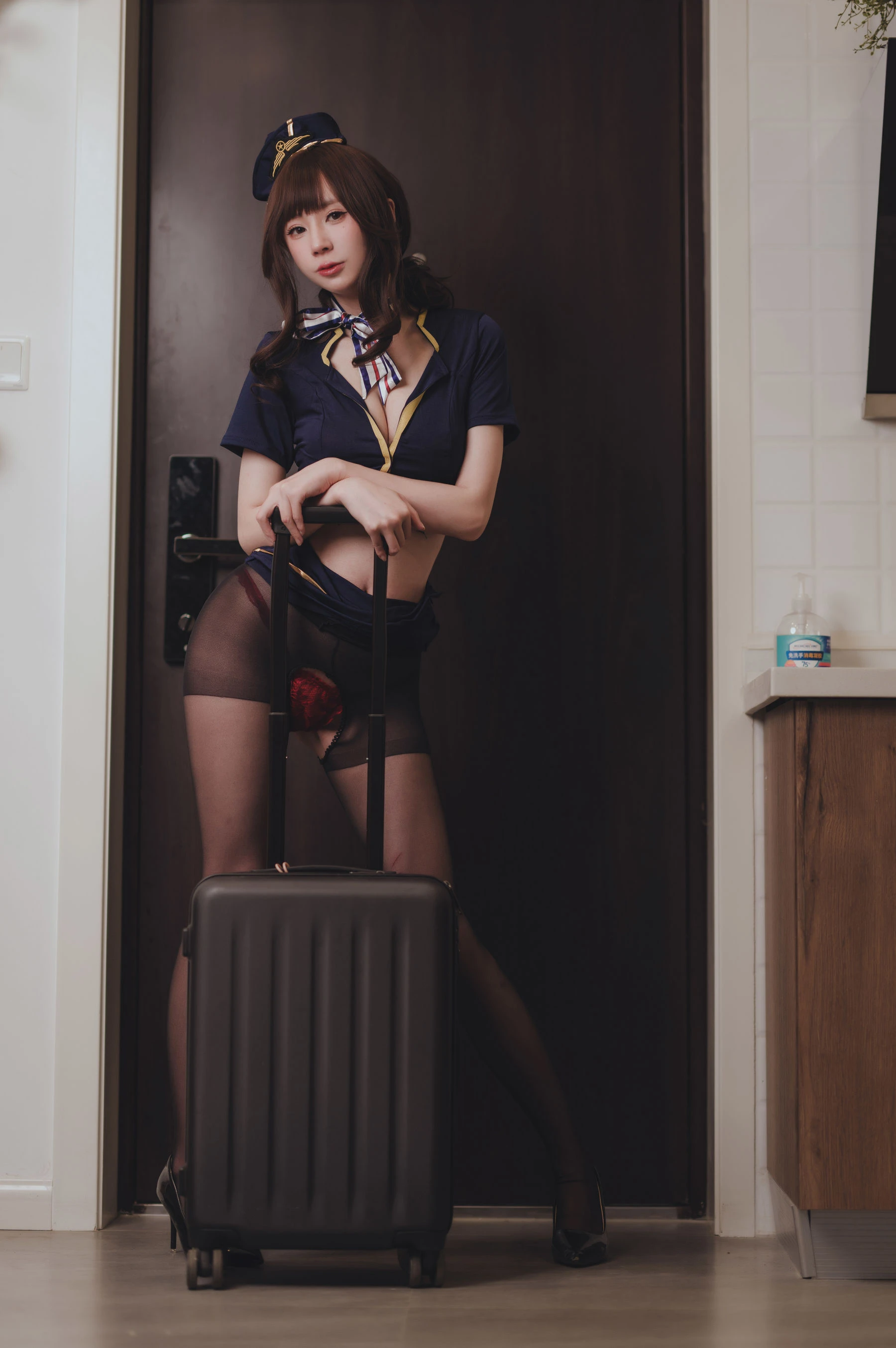 [美女]彭雨桐室內珍藏攝影珍藏：彭雨桐甜美演繹蜂腰完美神韻詮釋寫真藝術 - 9