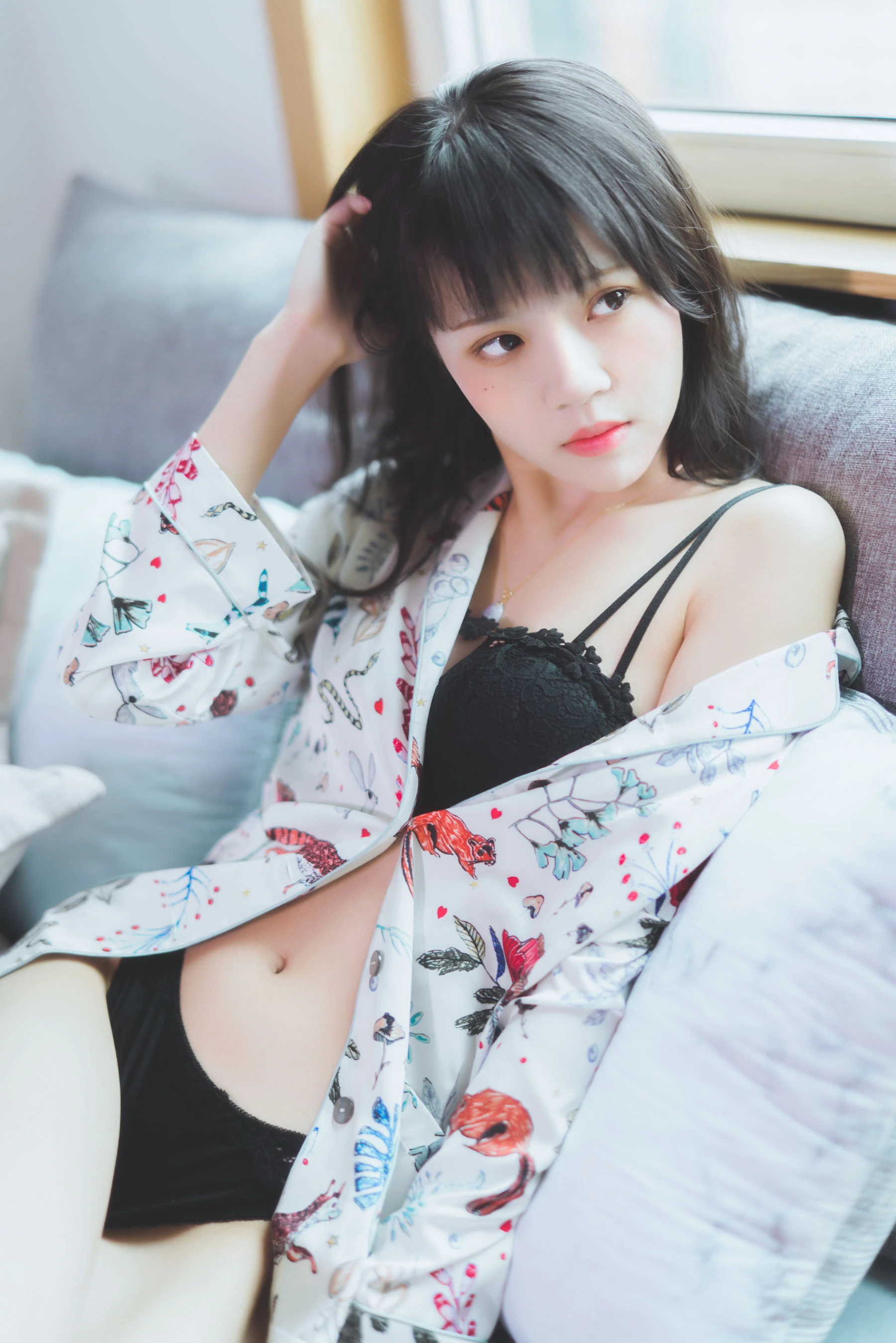 [嫩模]彭莉琪藝術攝影大師作：彭莉琪時尚於街拍詮釋身材神韻大圖演繹 - 1