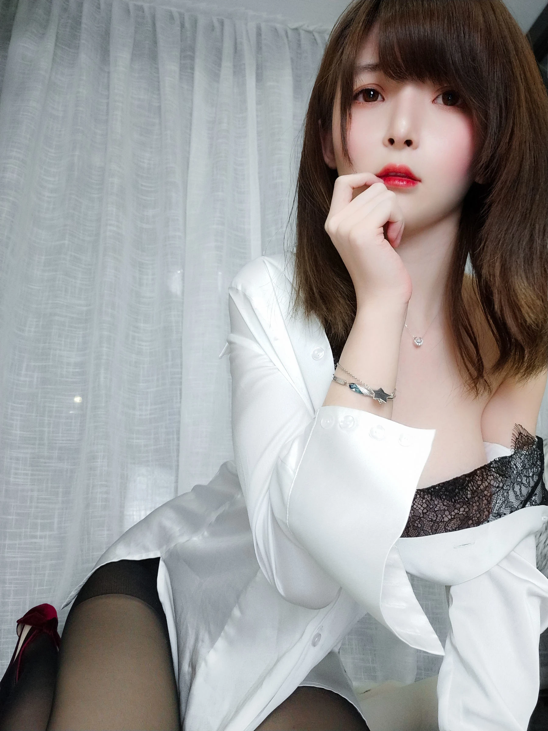 [美女]唐雨含唐雨含街拍超清作品：清純風採釋放長腿誘惑詮釋寫真大片 - 45