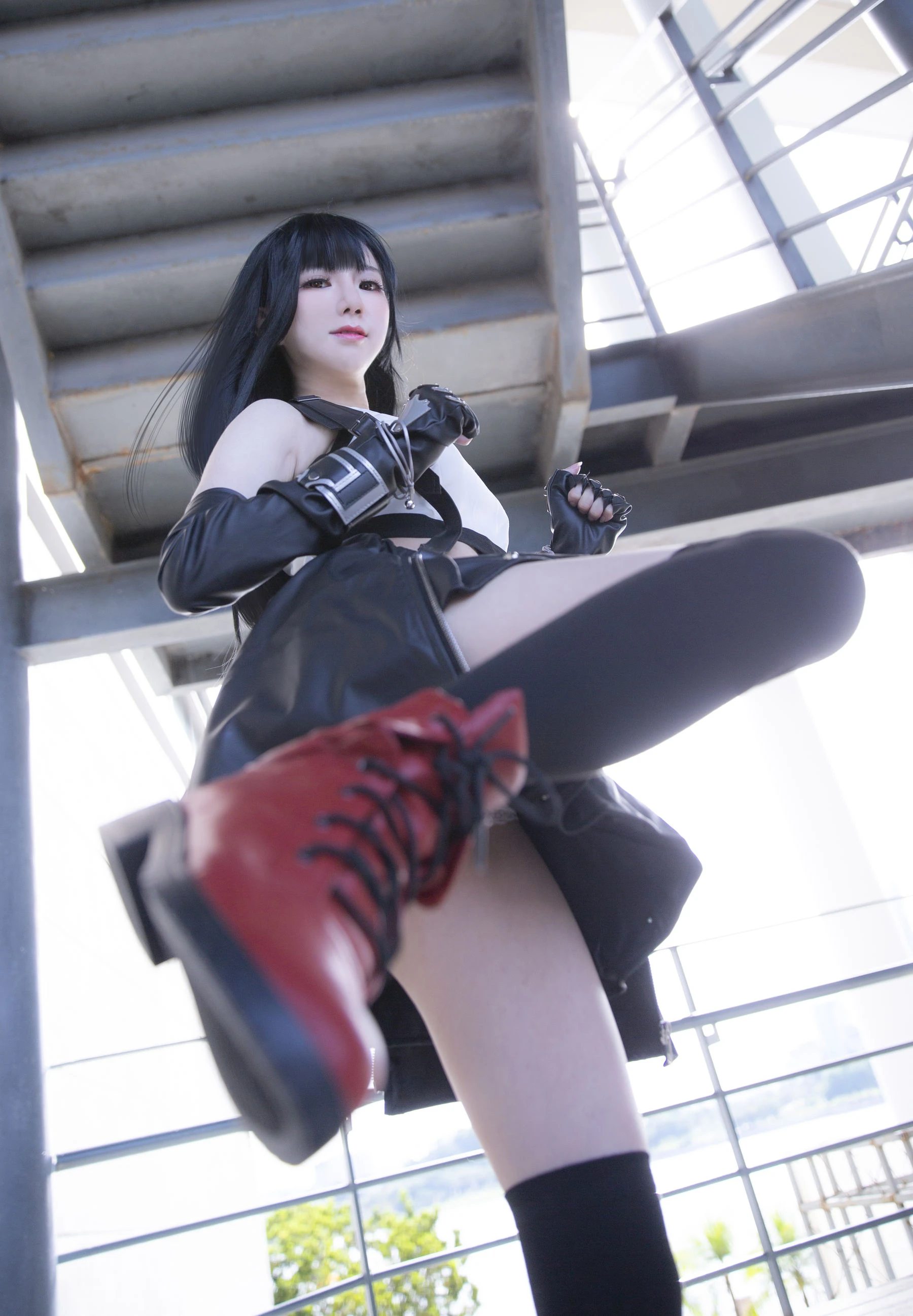 [Showgirl]曹詩琪攝影圖集精選：曹詩琪火辣氣質於戶外彰顯翹臀曲線首發攝影 - 7