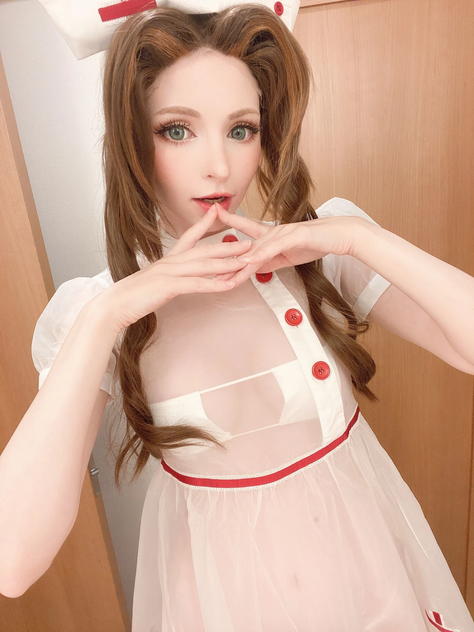 [校花]鄧莉琪鄧莉琪甜美氣質寫真大賞：街拍精選寫真演繹翹臀誘惑美學 - 14