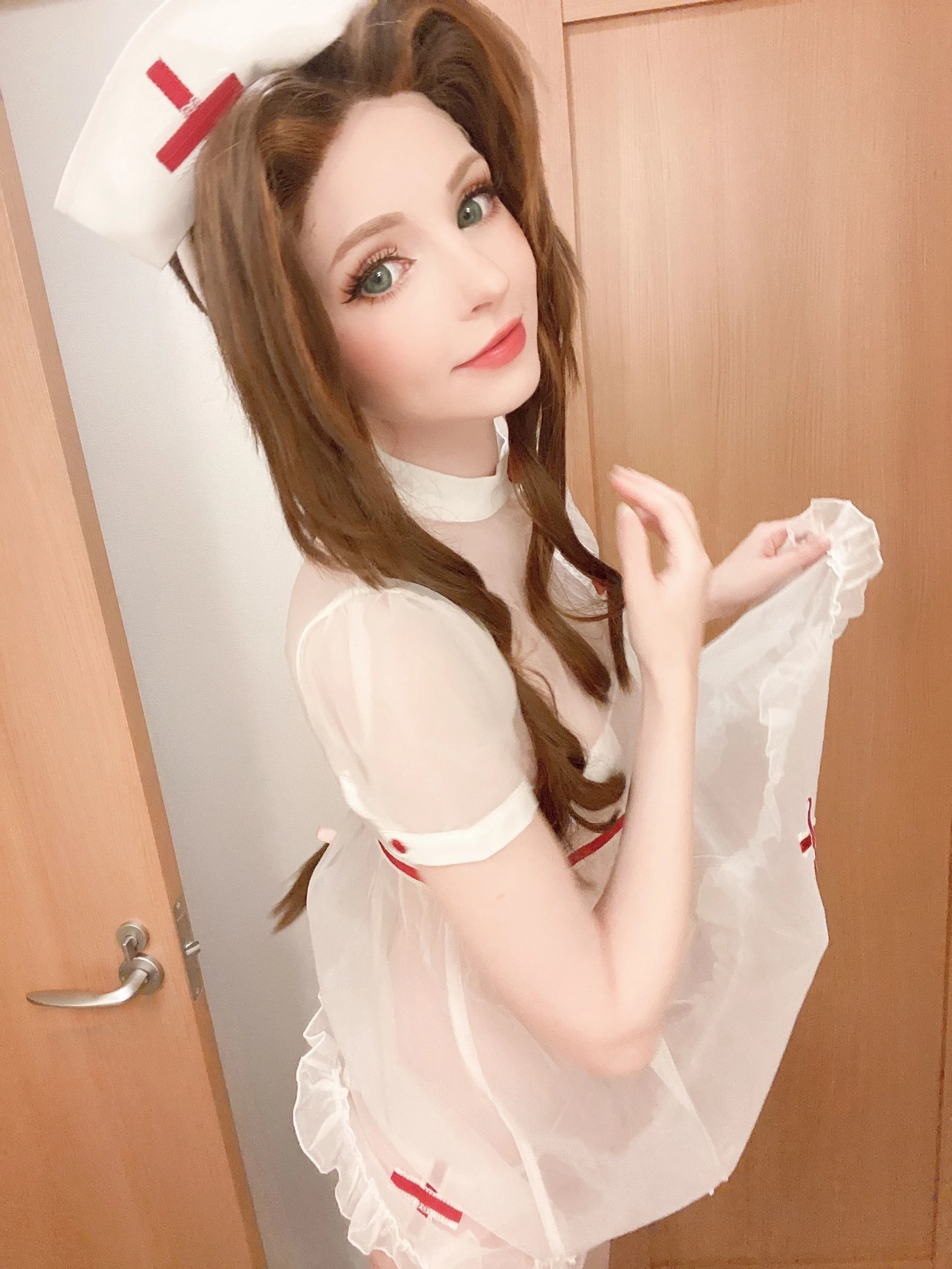 [校花]鄧莉琪鄧莉琪甜美氣質寫真大賞：街拍精選寫真演繹翹臀誘惑美學 - 25