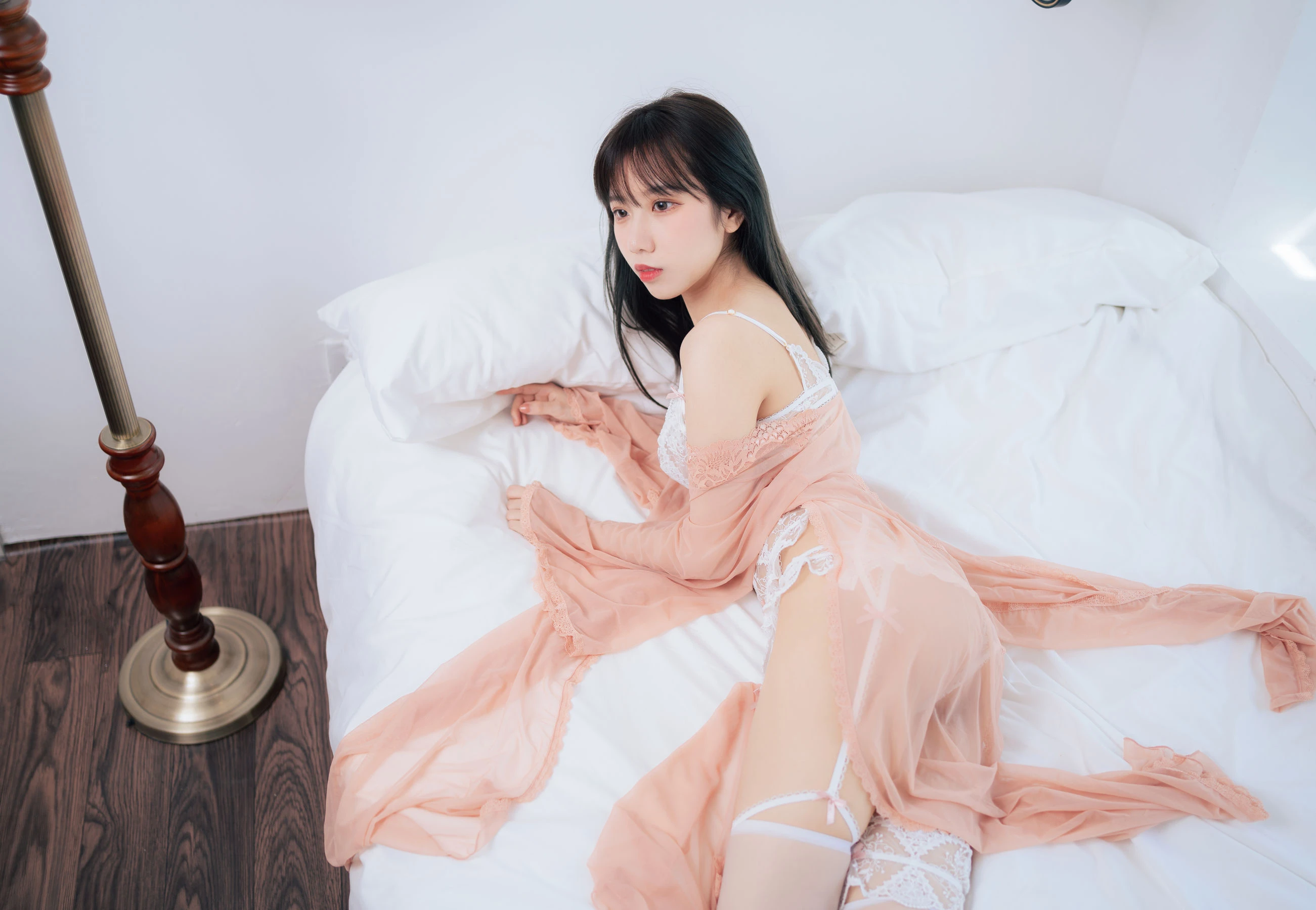 [嫩模]許詩怡大圖自然光美圖藝術：許詩怡魅惑神韻演繹美胸完美曲線寫真 - 12