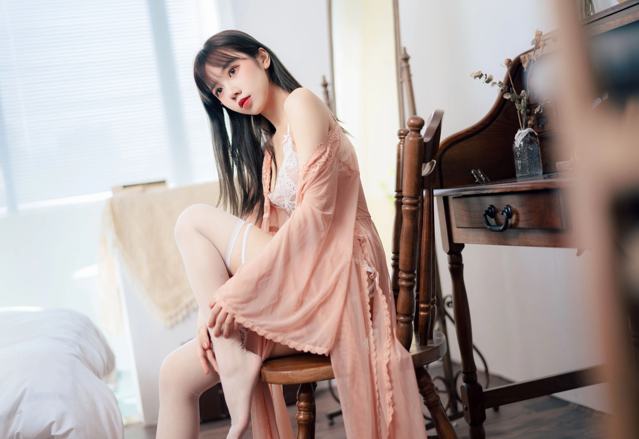 [嫩模]許詩怡大圖自然光美圖藝術：許詩怡魅惑神韻演繹美胸完美曲線寫真 - 25