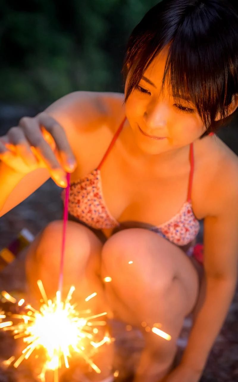 [御姐]何梓涵首發室內攝影藝術：何梓涵性感格調詮釋身材完美曲線寫真 - 11
