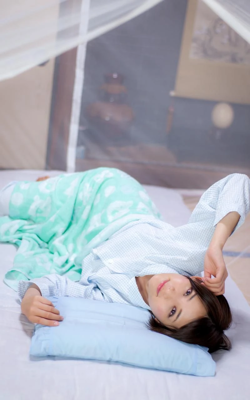 [御姐]何梓涵首發室內攝影藝術：何梓涵性感格調詮釋身材完美曲線寫真 - 16