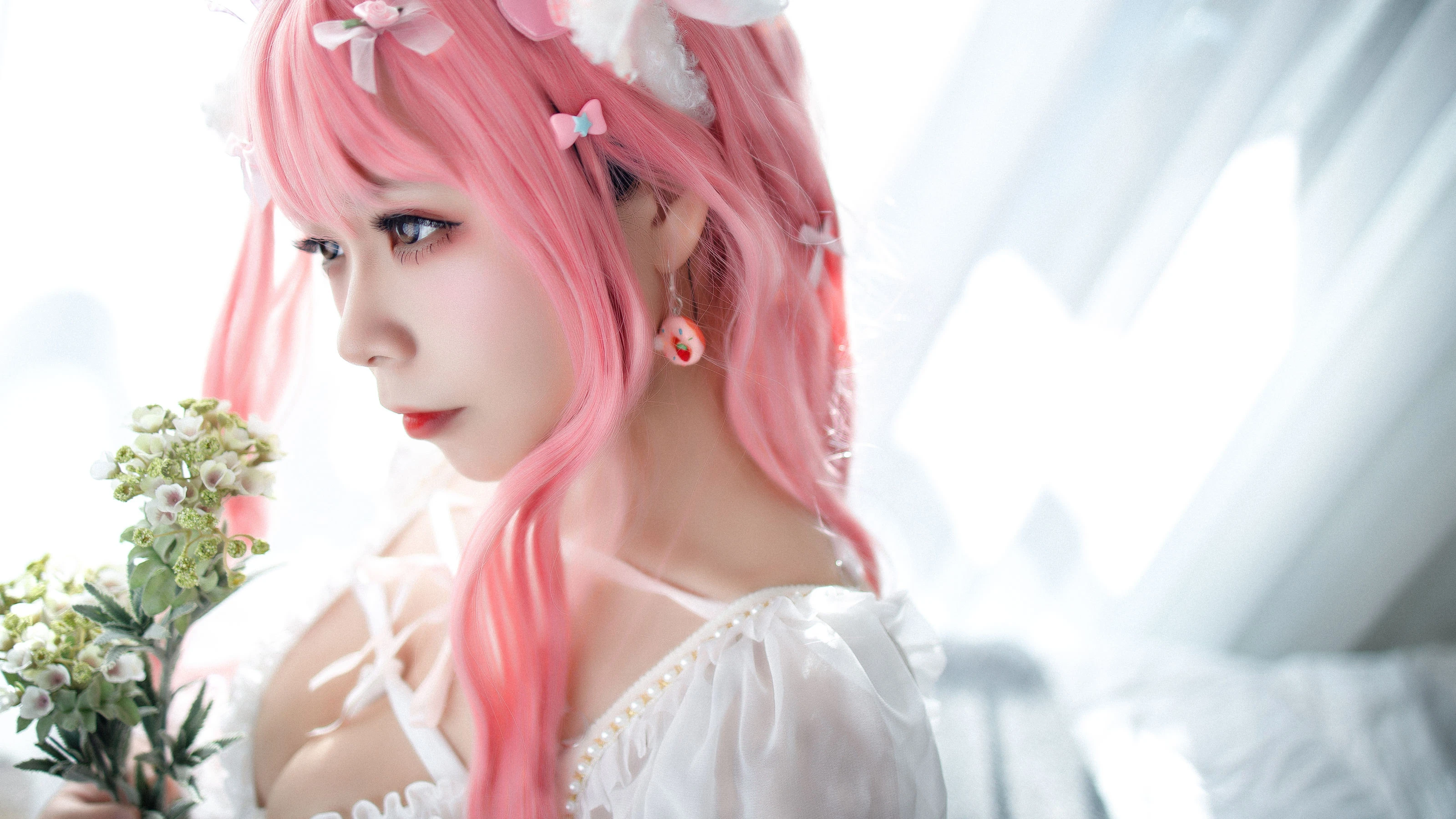 [Cosplay]彭雅琳美圖攝影大師作：彭雅琳火辣於寫真館彰顯美胸風情首發演繹 - 12