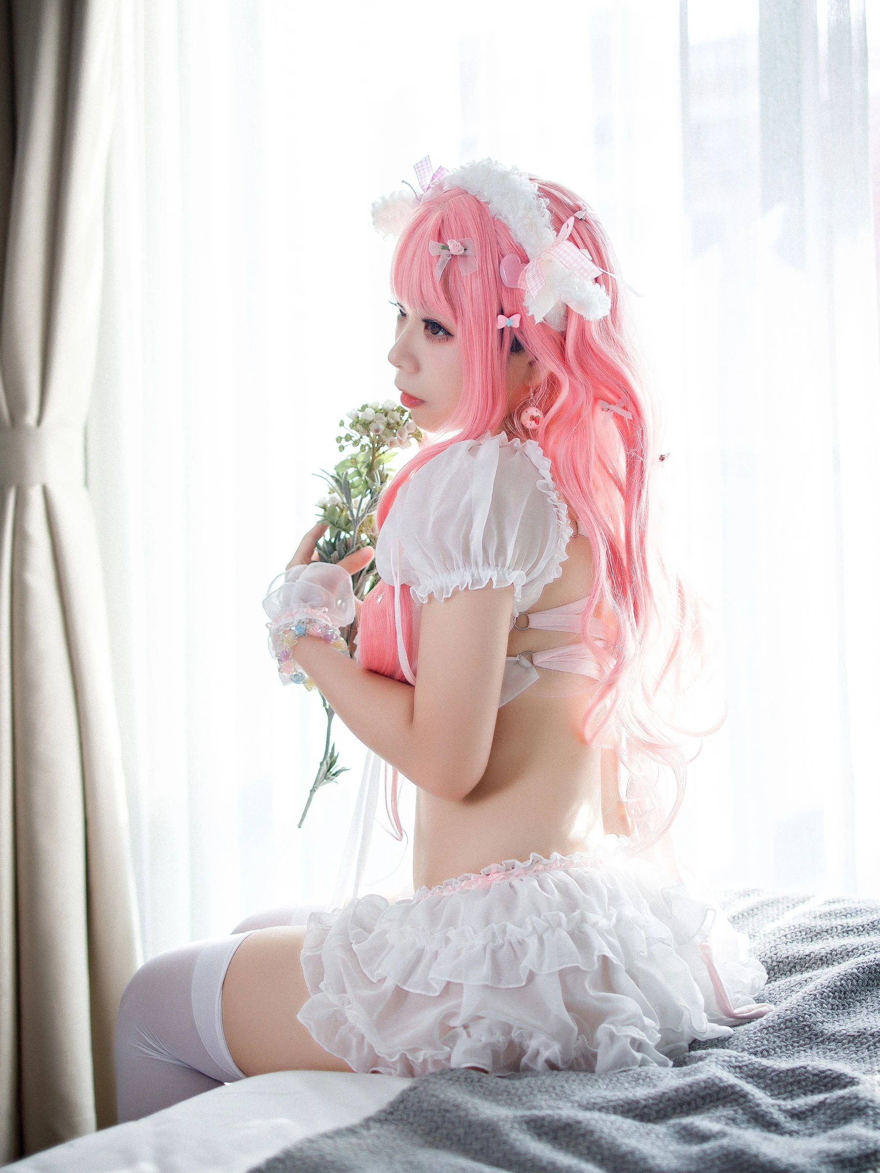 [Cosplay]彭雅琳美圖攝影大師作：彭雅琳火辣於寫真館彰顯美胸風情首發演繹 - 6