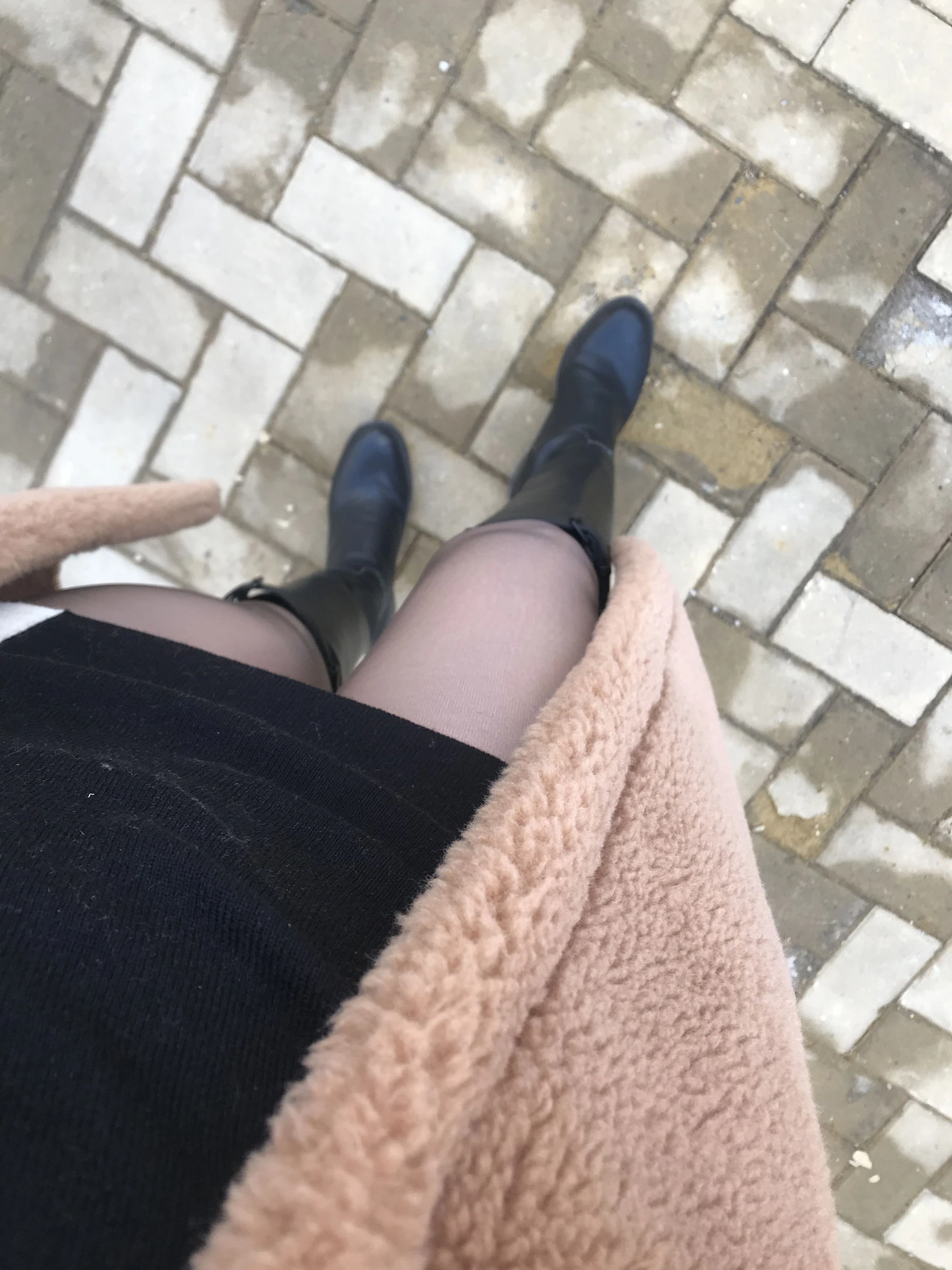 [女神]梁雅婷首發街拍美圖藝術：梁雅婷清純風採凸顯蜂腰完美曲線寫真 - 19