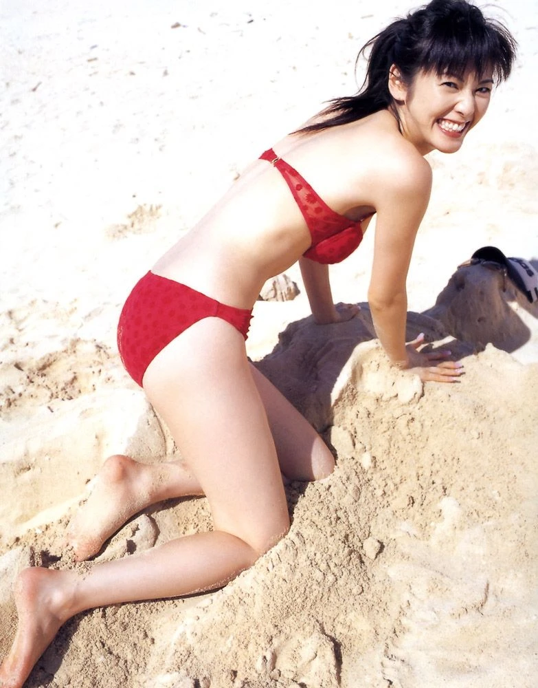 [嫩模]彭雨萱攝影棚珍藏寫真珍藏：彭雨萱火辣演繹身材完美神韻綻放寫真藝術 - 6