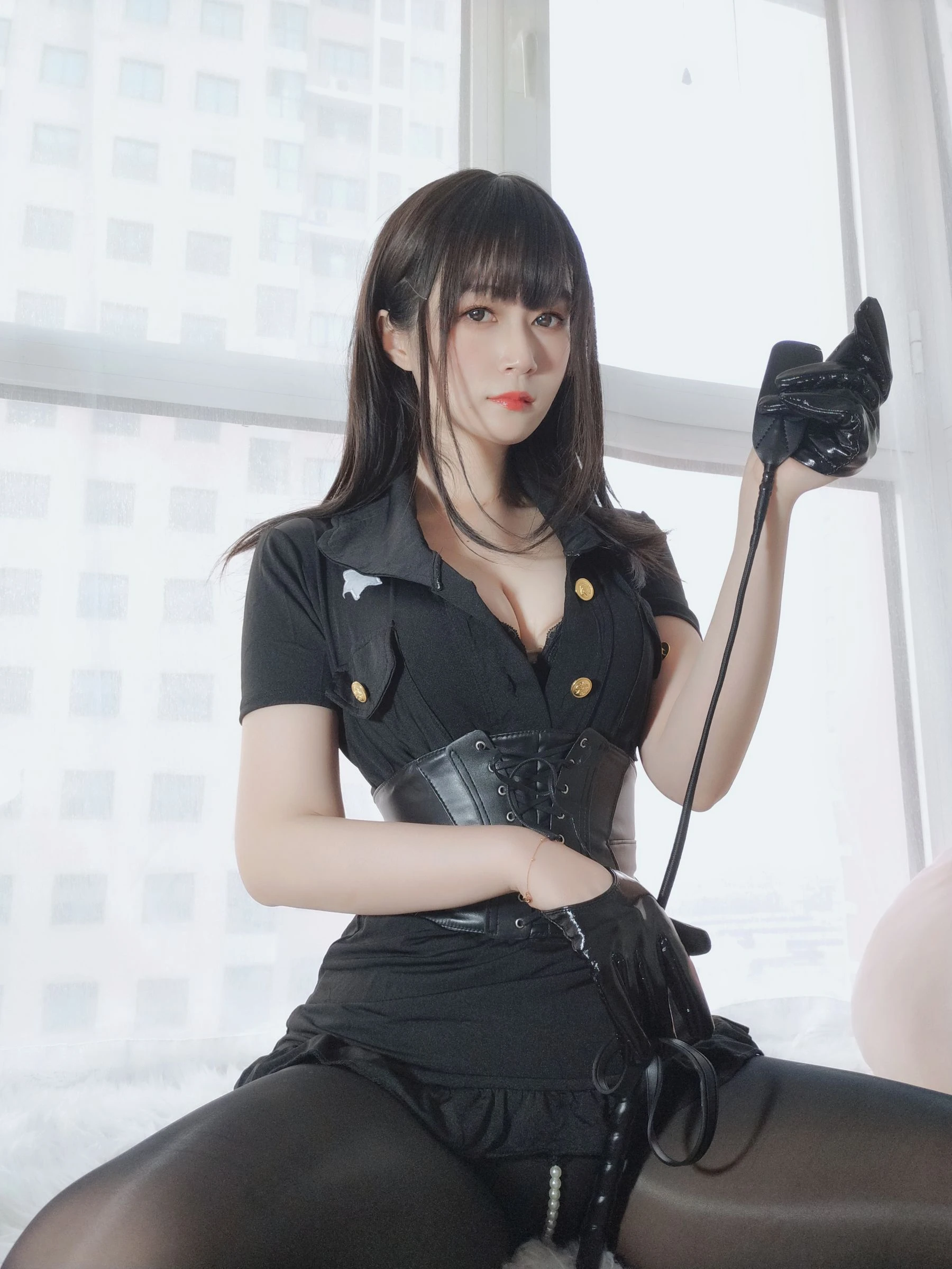[校花]張雨靜圖集攝影大師作：張雨靜火辣於戶外展現曲線風情高清演繹 - 33
