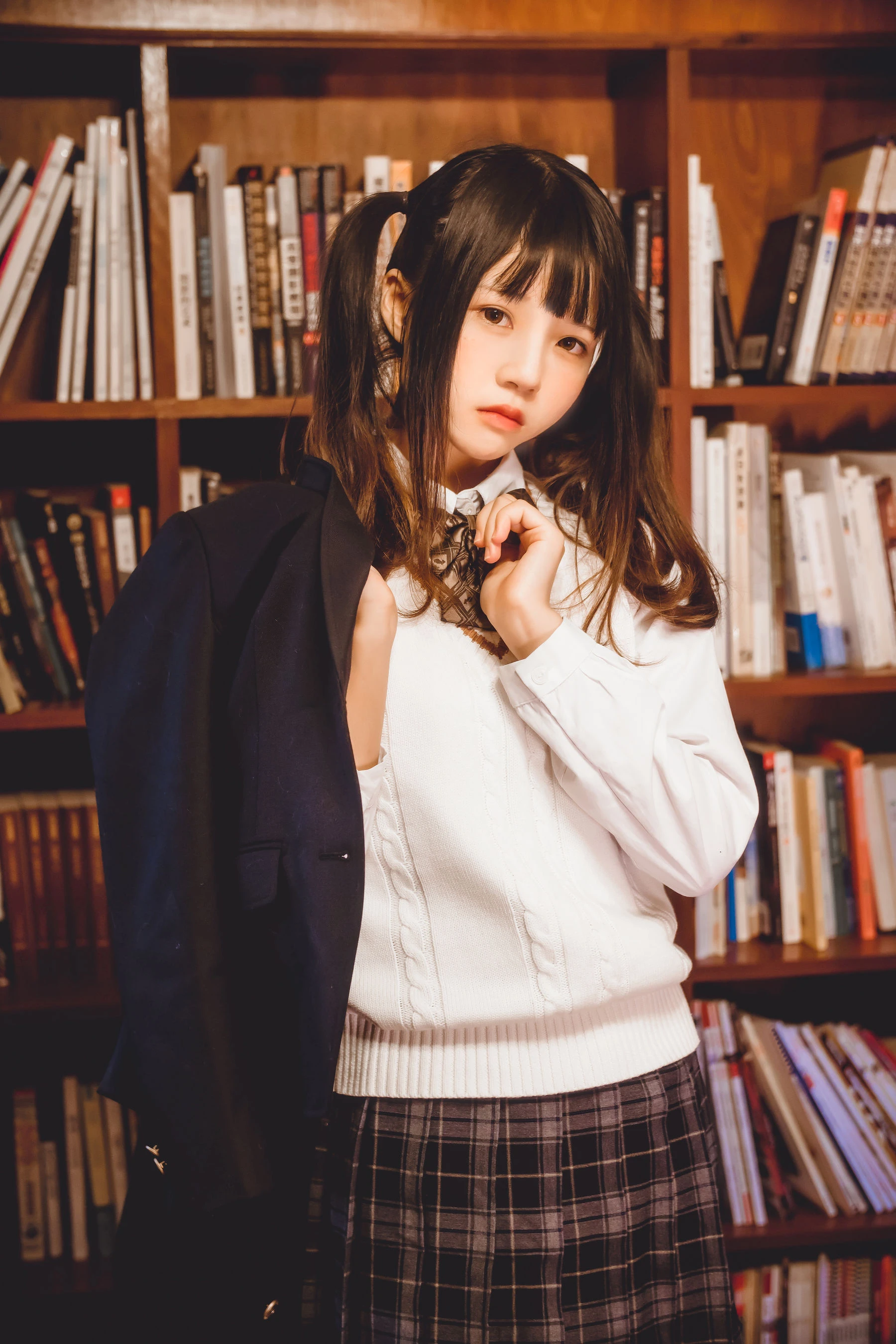 [熟女]朱雨萱藝術圖集精選：朱雨萱火辣韻味於攝影棚展現身材曲線首發攝影 - 89