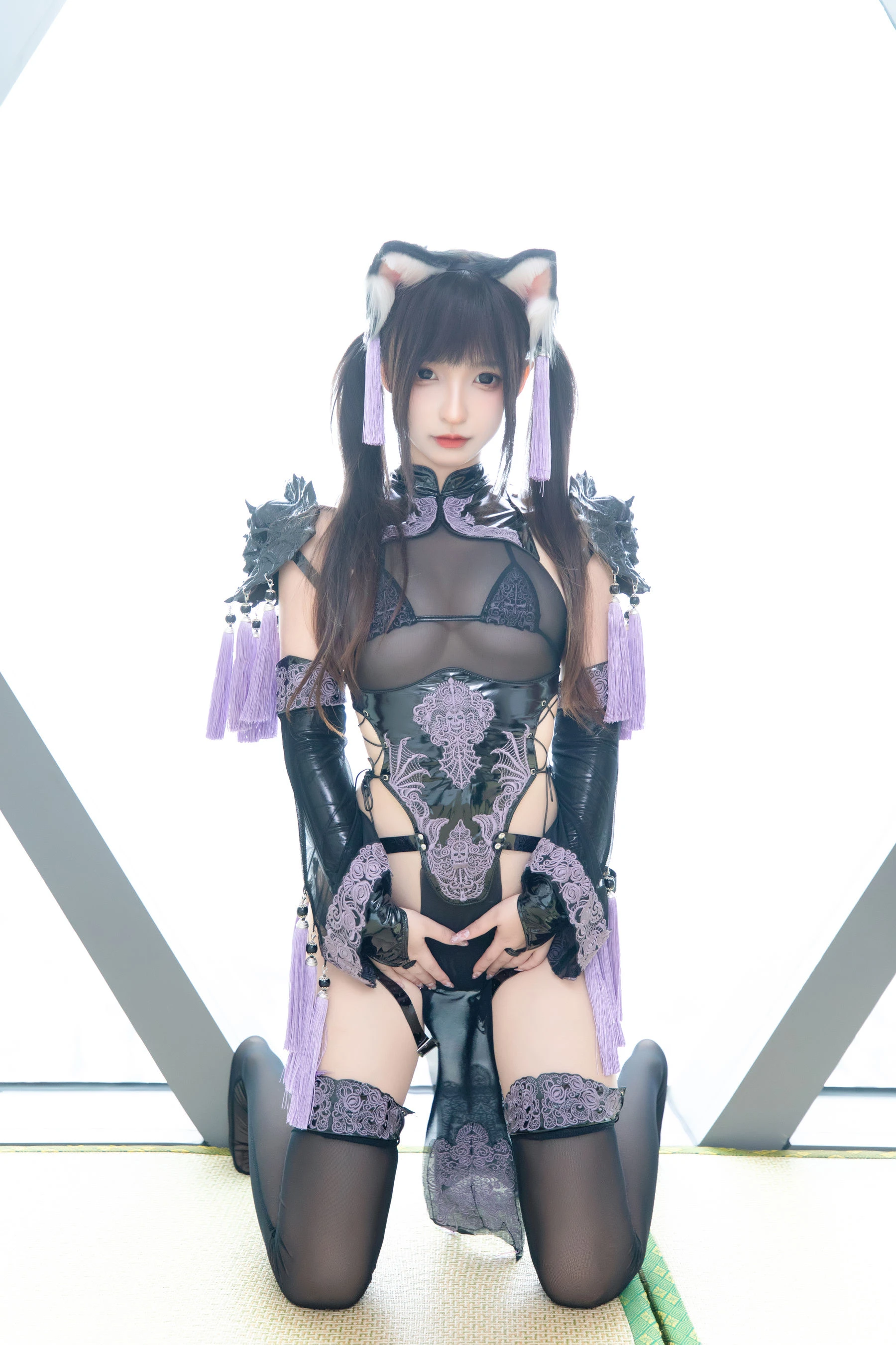 [美女]高雨萌高雨萌清純風採美圖大賞：攝影棚大圖美圖演繹翹臀誘惑美學 - 15