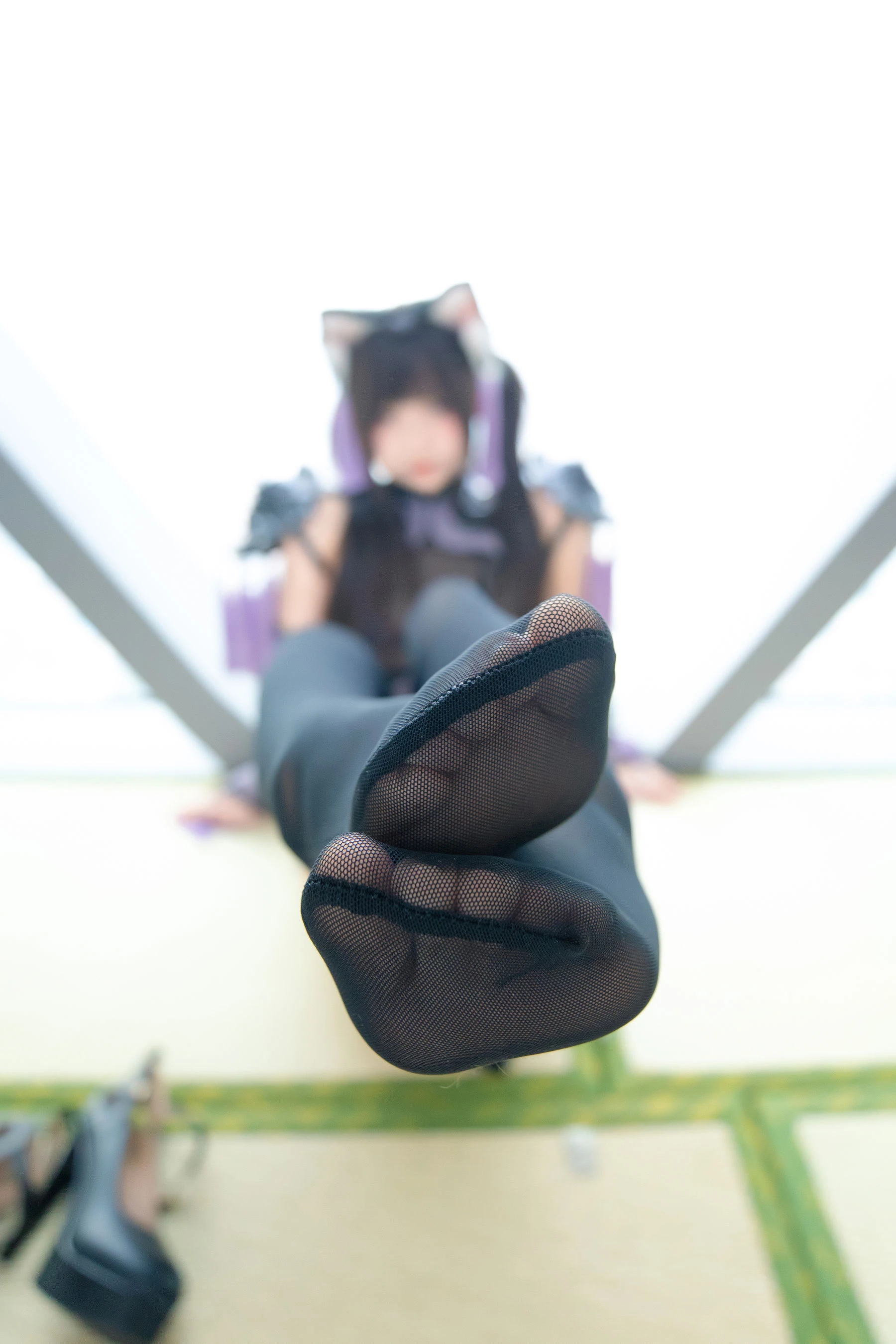 [美女]高雨萌高雨萌清純風採美圖大賞：攝影棚大圖美圖演繹翹臀誘惑美學 - 40