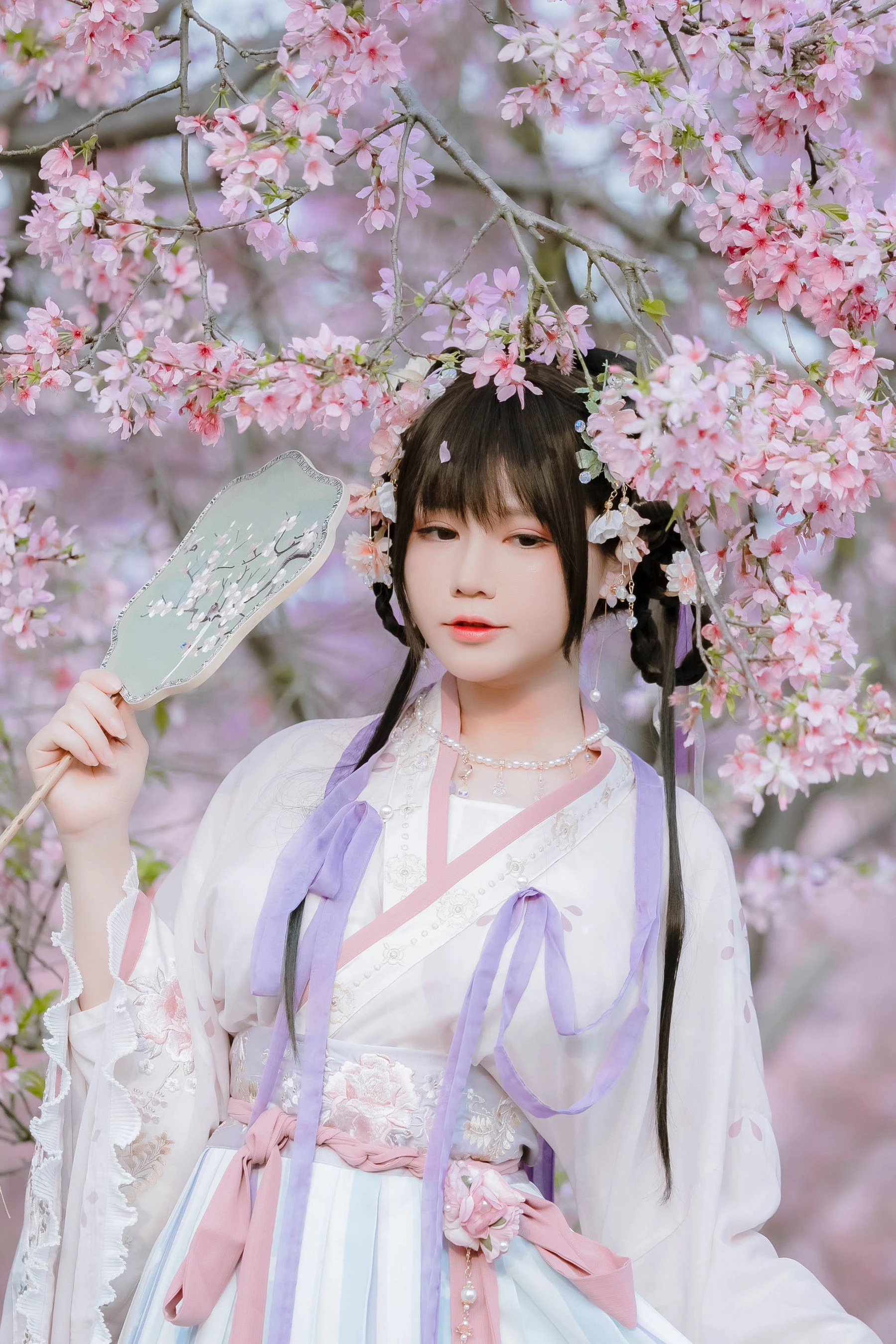[辣妹]謝雅婷首發寫真作品：戶外攝影優雅彰顯謝雅婷蜂腰曲線格調綻放寫真集 - 14