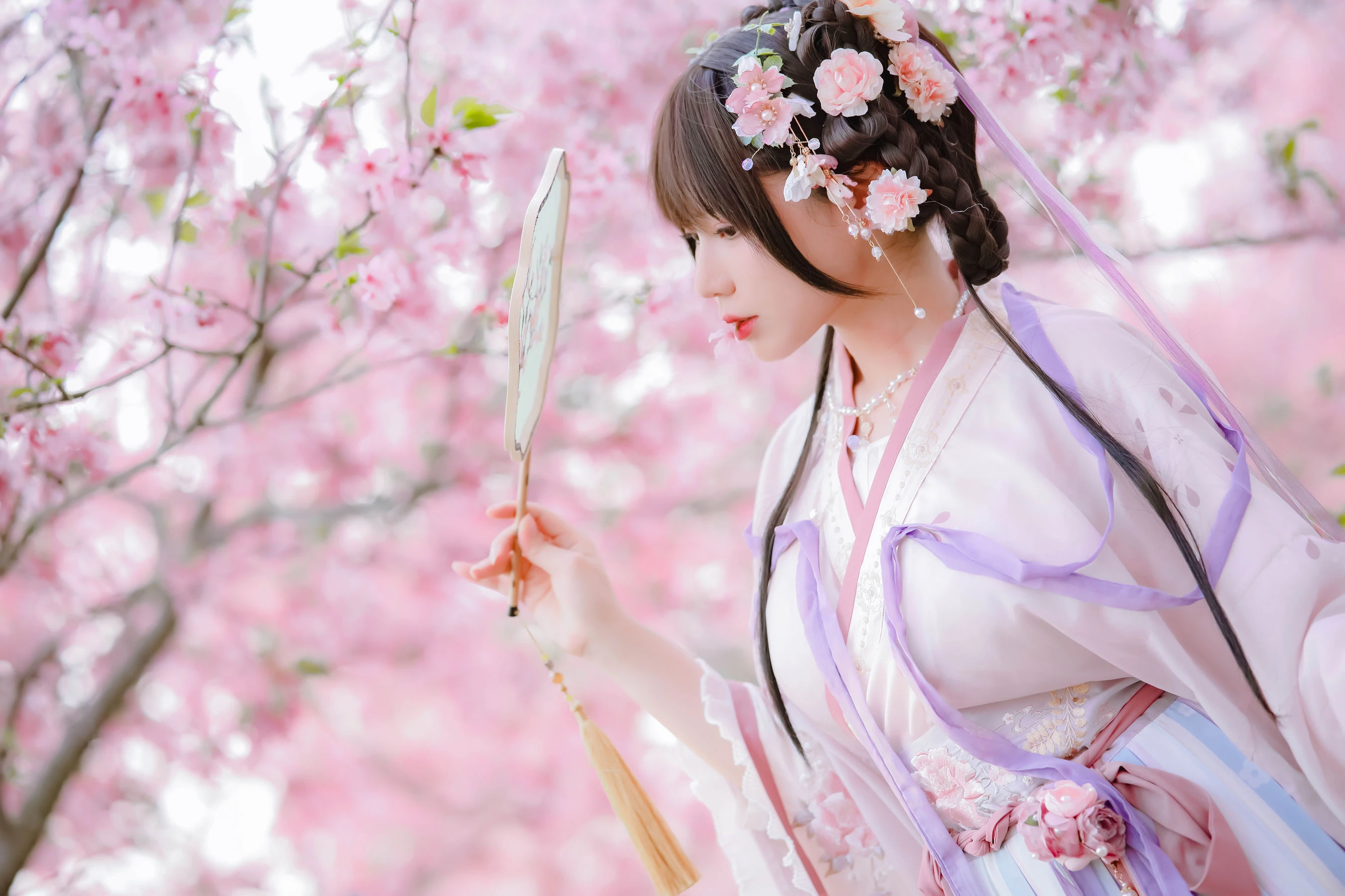 [辣妹]謝雅婷首發寫真作品：戶外攝影優雅彰顯謝雅婷蜂腰曲線格調綻放寫真集 - 35