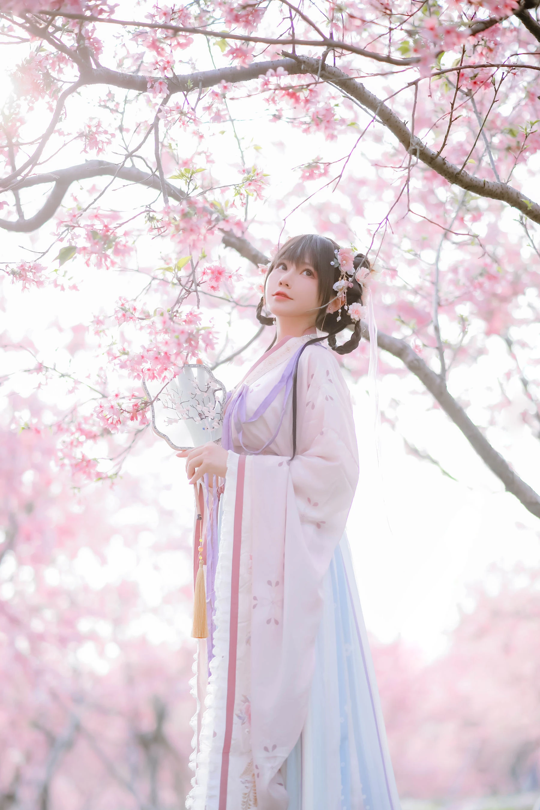 [辣妹]謝雅婷首發寫真作品：戶外攝影優雅彰顯謝雅婷蜂腰曲線格調綻放寫真集 - 41