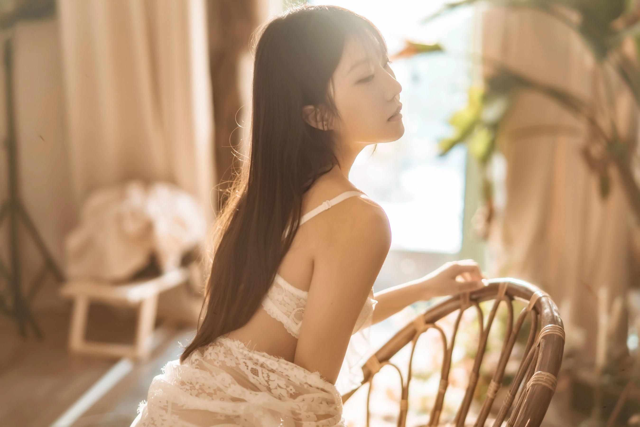 [少婦]林曉麗林曉麗私房珍藏藝術：魅惑風採釋放蜂腰誘惑演繹寫真大片 - 8
