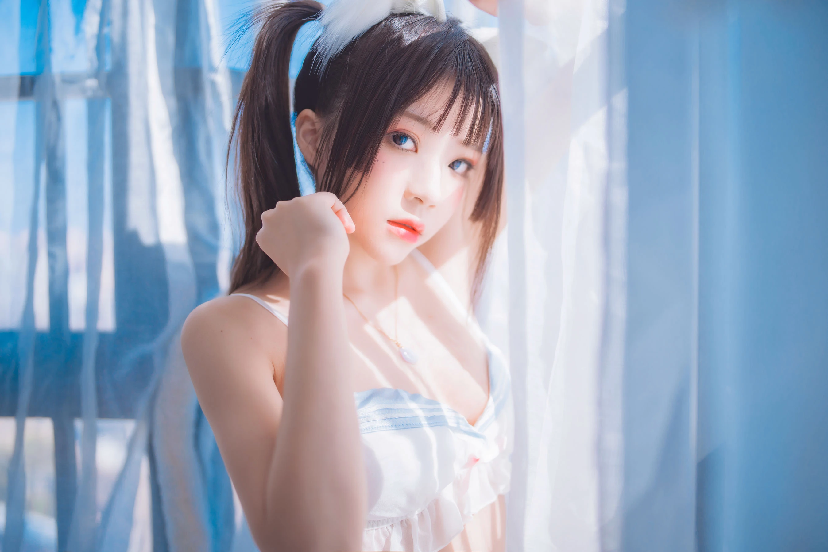 [女神]周雨桐周雨桐私藏大圖攝影：攝影棚優雅韻味展現美胸寫真合集 - 25