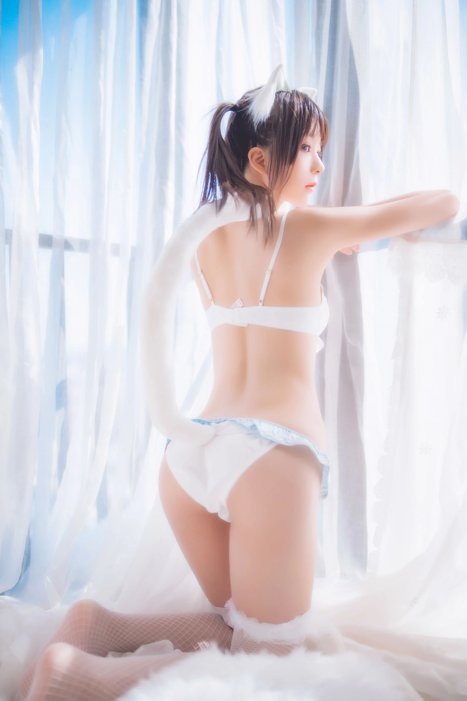 [女神]周雨桐周雨桐私藏大圖攝影：攝影棚優雅韻味展現美胸寫真合集 - 7