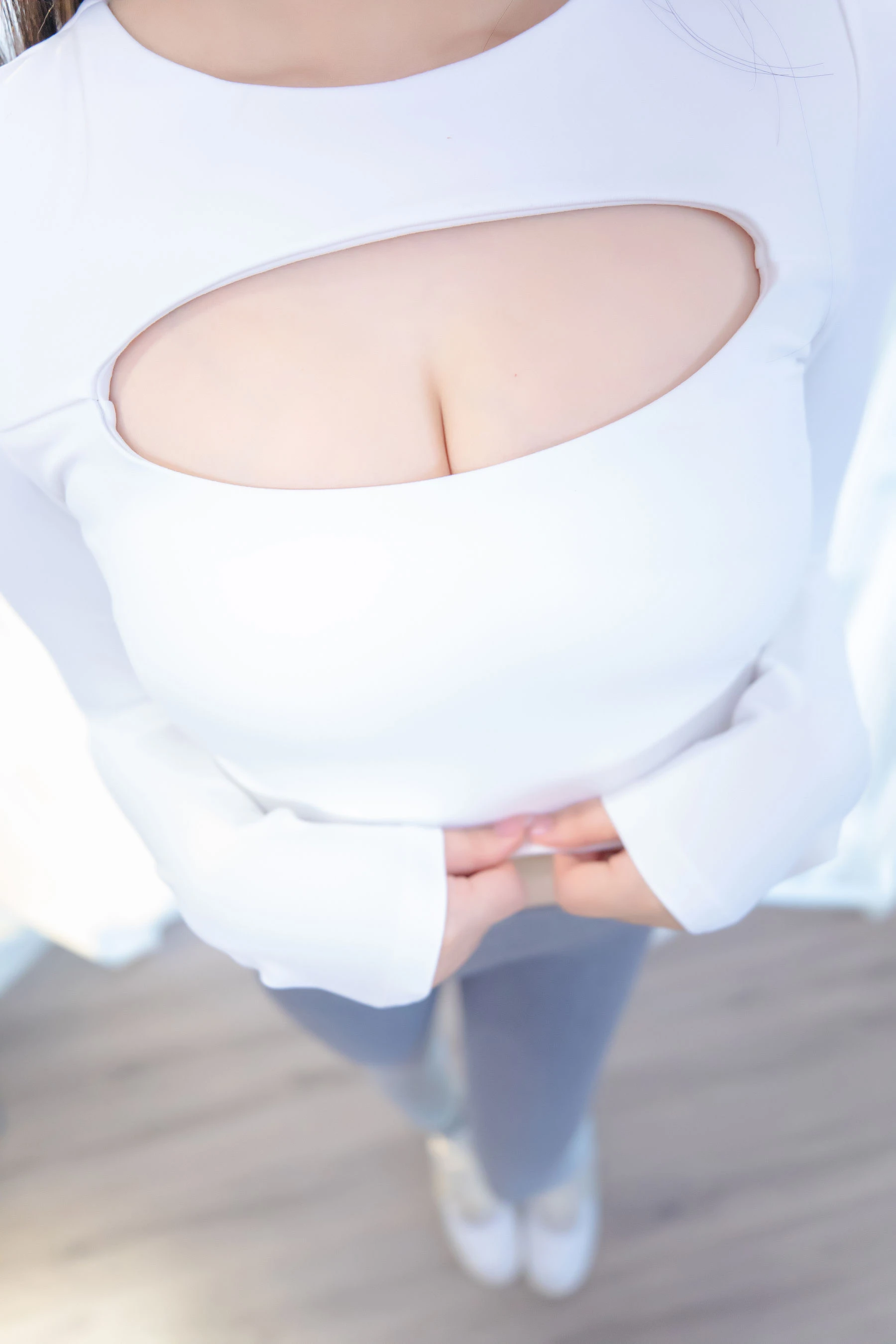 [女神]陳莉婷街拍高清攝影珍藏：陳莉婷性感演繹曲線完美風情綻放寫真藝術 - 17