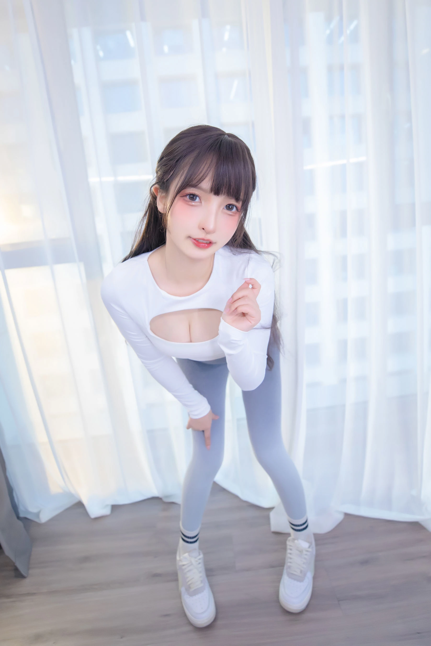 [女神]陳莉婷街拍高清攝影珍藏：陳莉婷性感演繹曲線完美風情綻放寫真藝術 - 24
