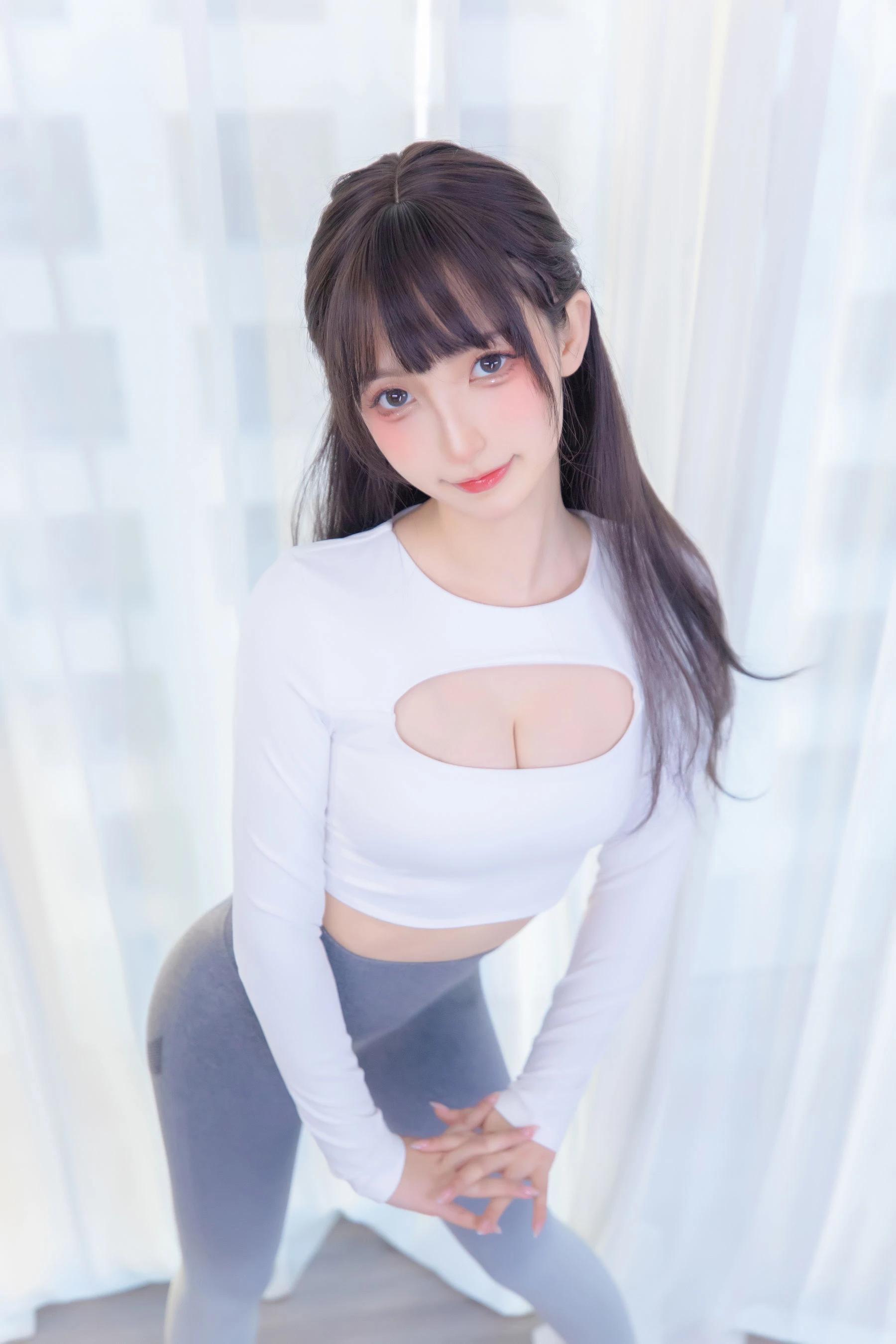 [女神]陳莉婷街拍高清攝影珍藏：陳莉婷性感演繹曲線完美風情綻放寫真藝術 - 26