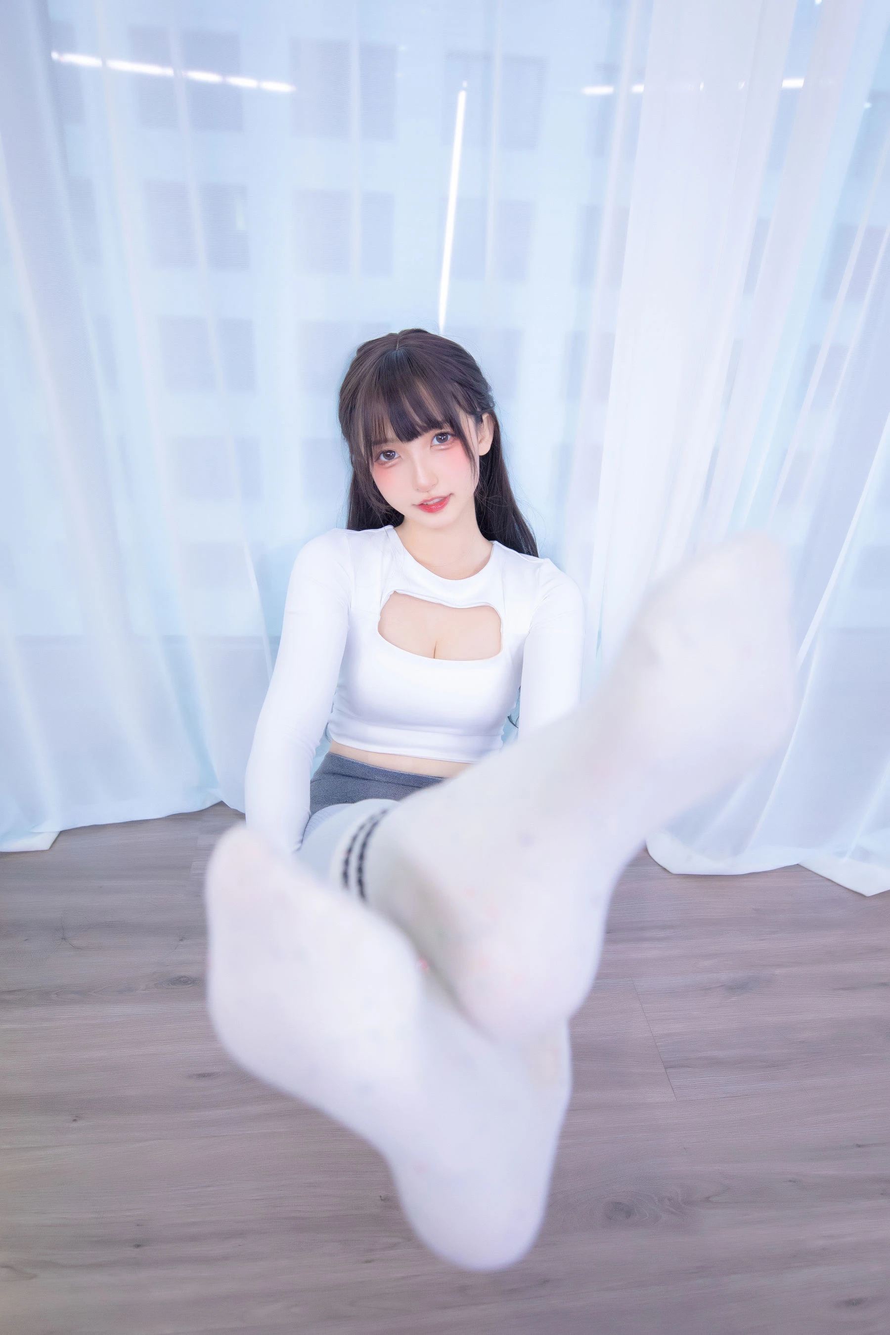 [女神]陳莉婷街拍高清攝影珍藏：陳莉婷性感演繹曲線完美風情綻放寫真藝術 - 29