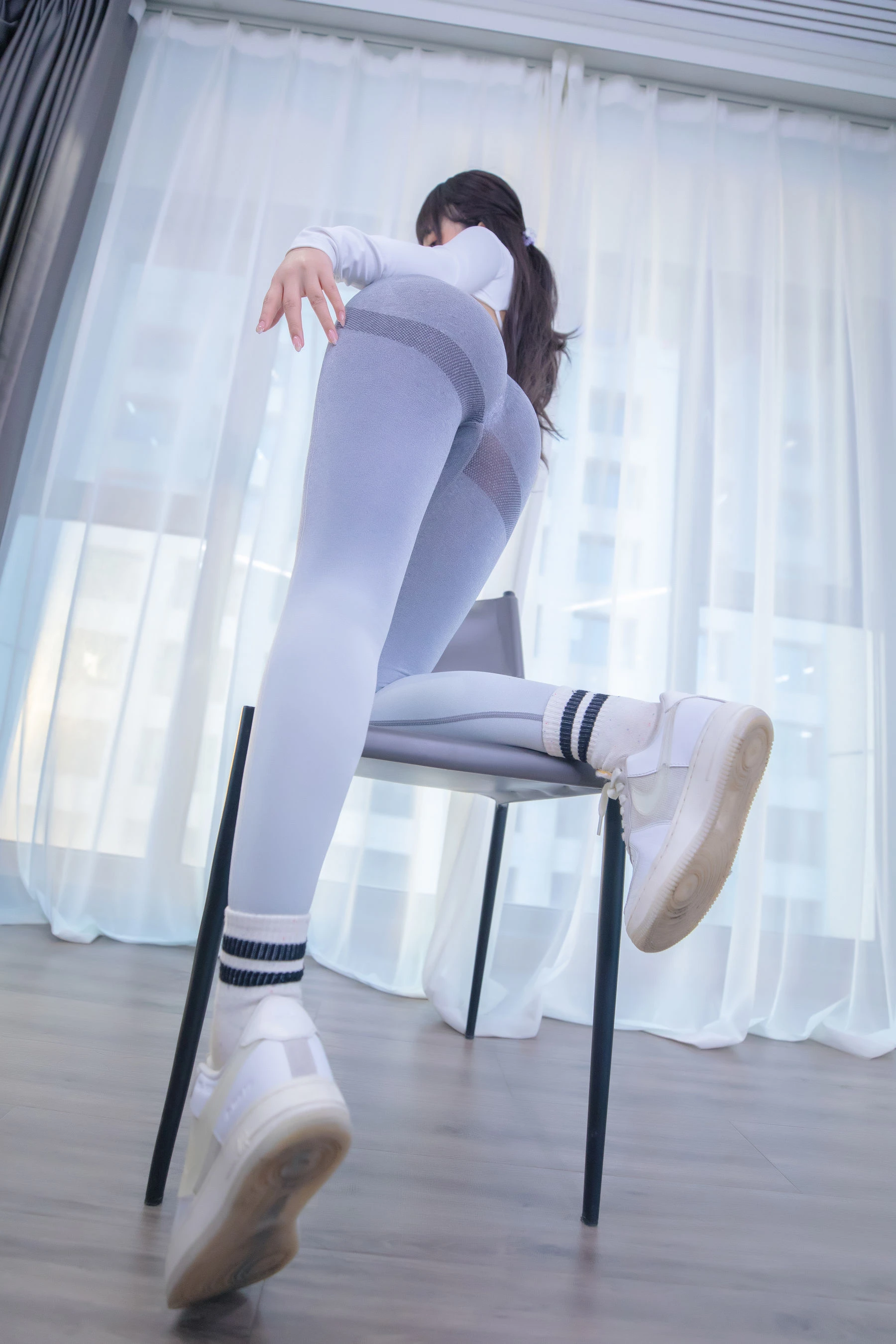 [女神]陳莉婷街拍高清攝影珍藏：陳莉婷性感演繹曲線完美風情綻放寫真藝術 - 37
