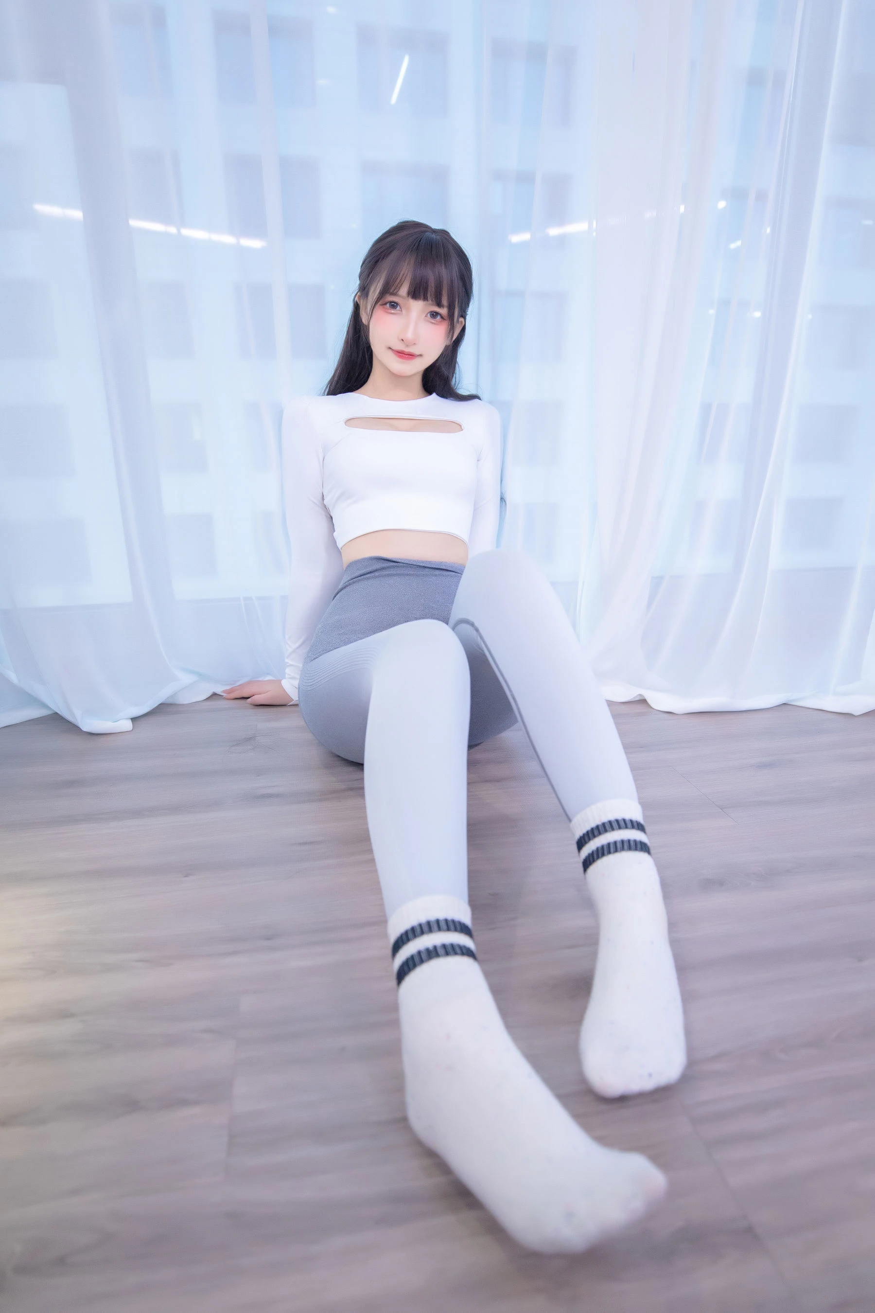 [女神]陳莉婷街拍高清攝影珍藏：陳莉婷性感演繹曲線完美風情綻放寫真藝術 - 47