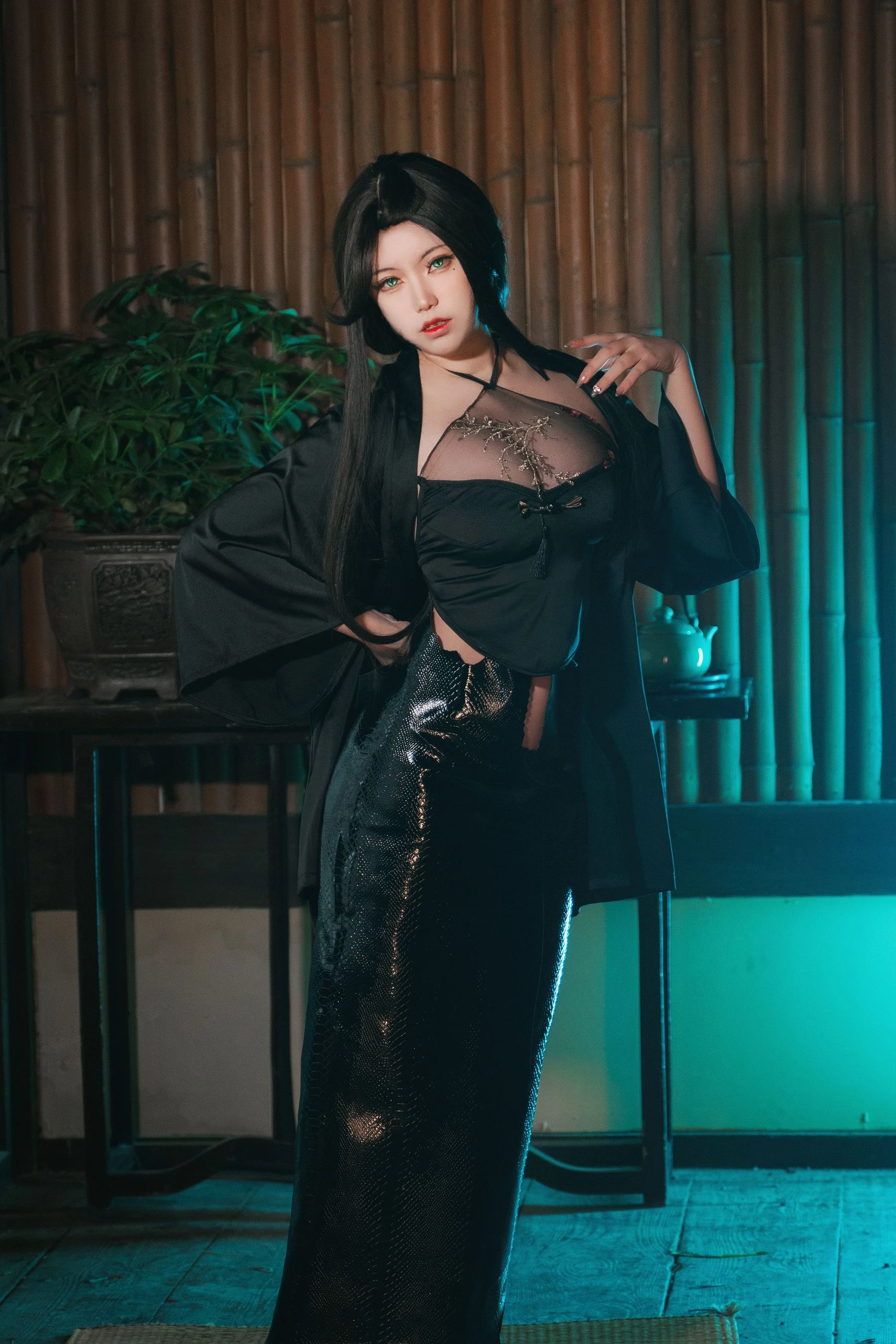 [美女]劉思瑤珍藏戶外寫真藝術：劉思瑤性感格調綻放身材完美曲線寫真 - 5