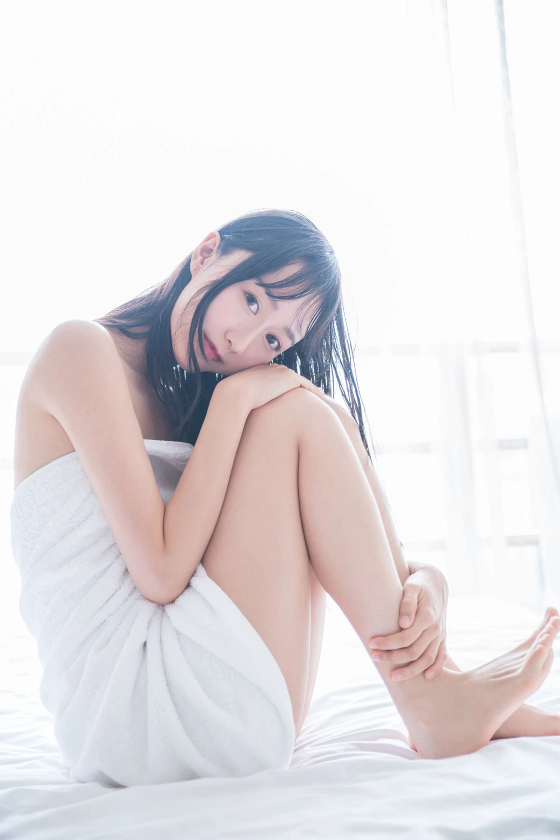 [校花]許慧新大片攝影大師作：許慧新甜美於室內展現曲線風情首發演繹 - 16