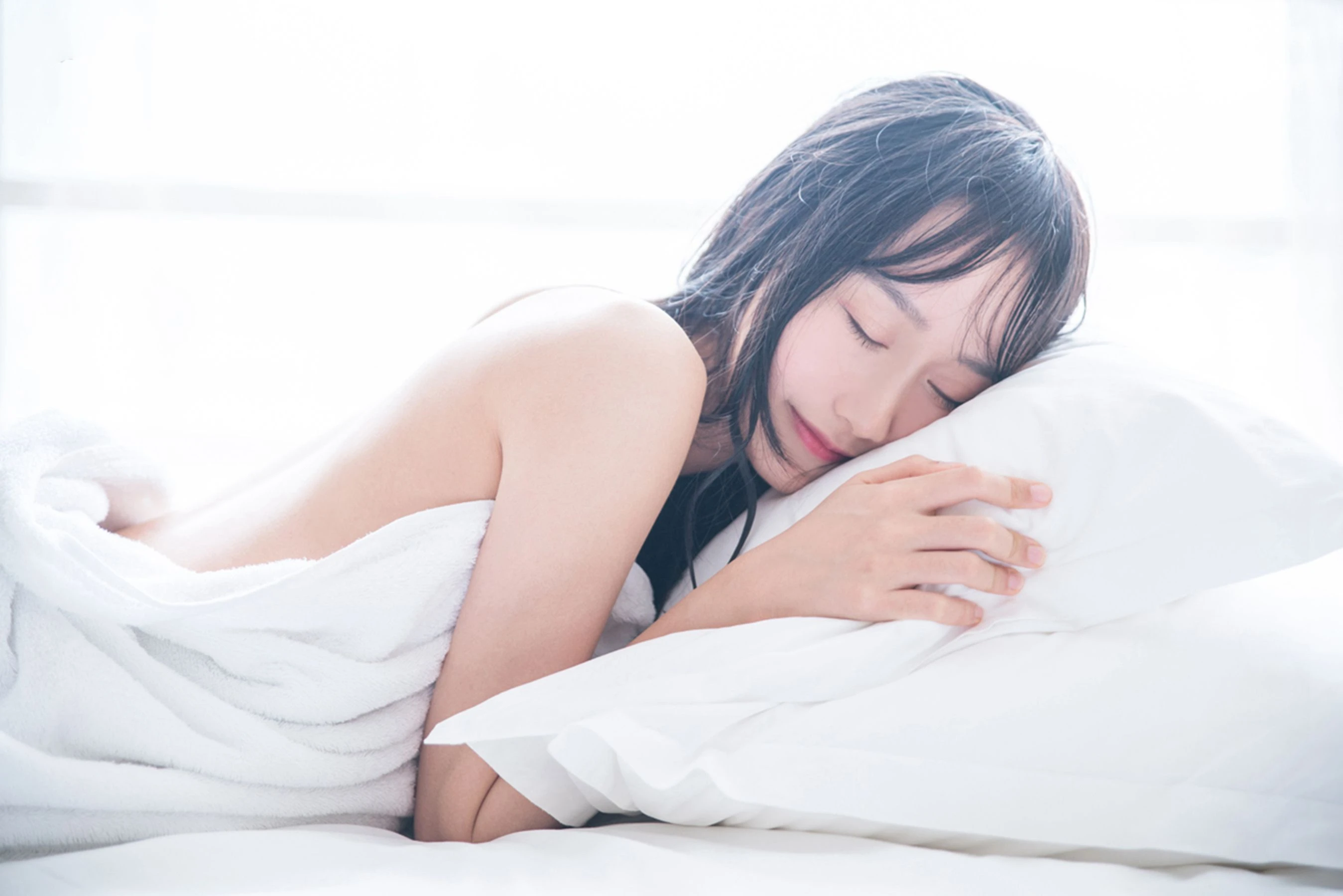[校花]許慧新大片攝影大師作：許慧新甜美於室內展現曲線風情首發演繹 - 31