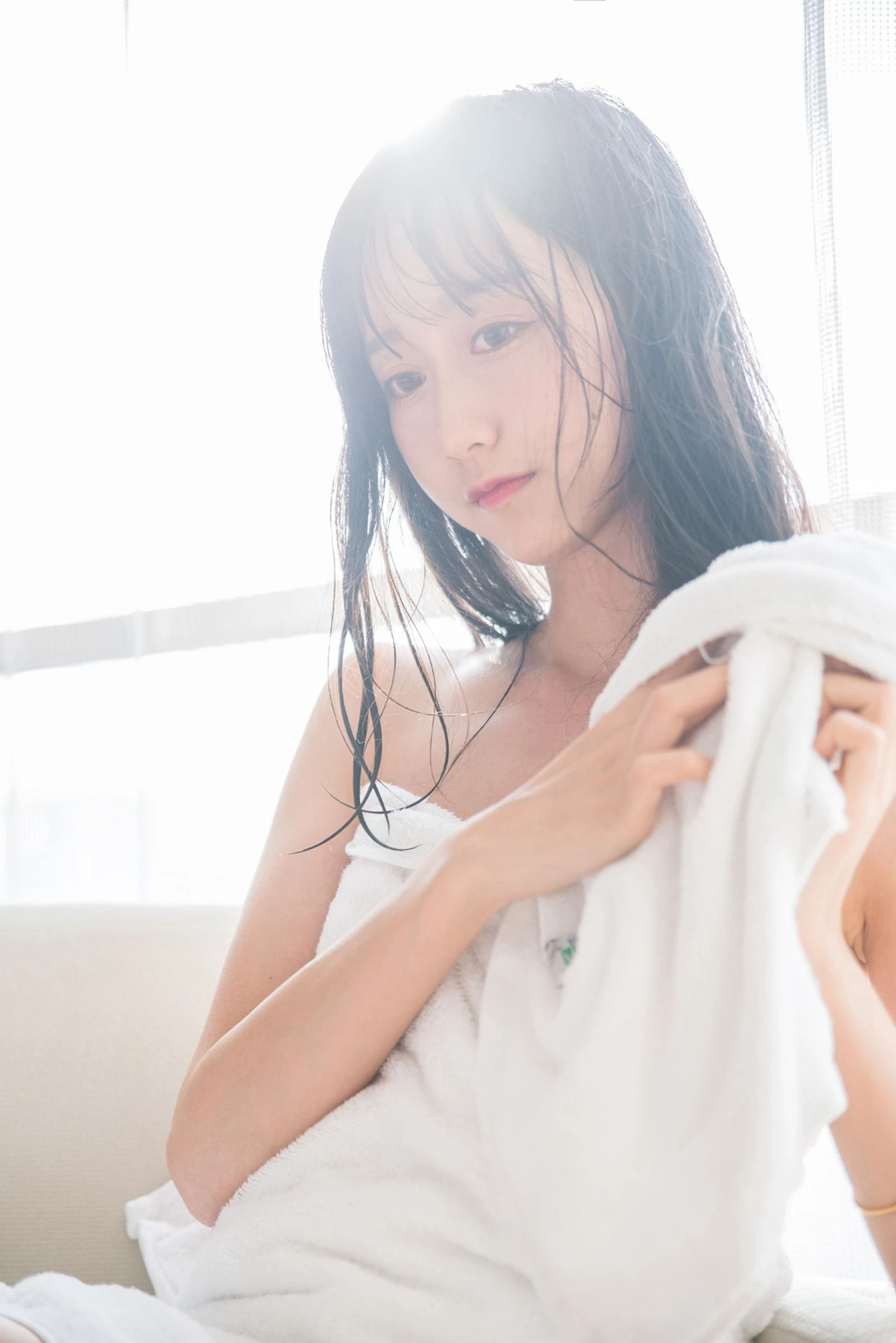 [校花]許慧新大片攝影大師作：許慧新甜美於室內展現曲線風情首發演繹 - 38