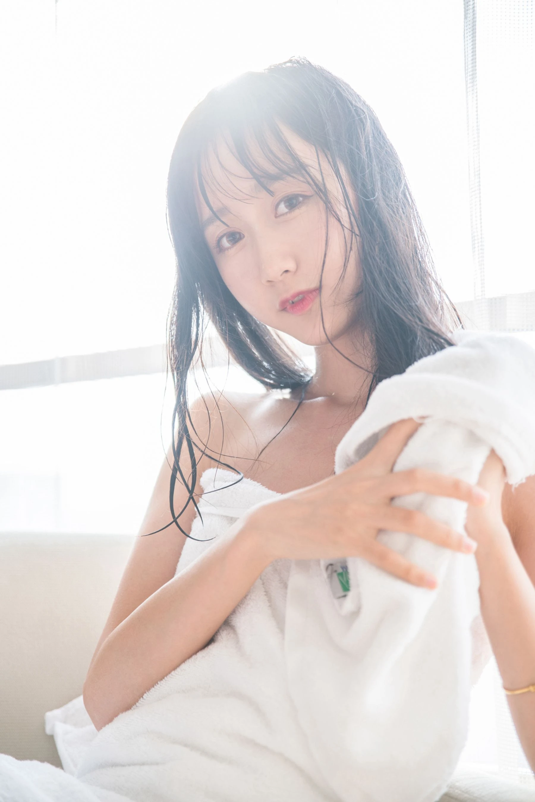 [校花]許慧新大片攝影大師作：許慧新甜美於室內展現曲線風情首發演繹 - 39