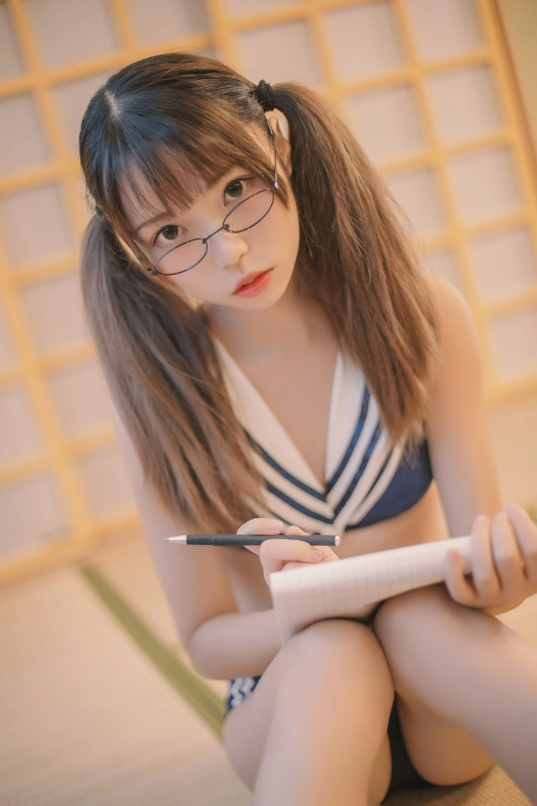 [校花]陳靜雅陳靜雅戶外大圖大片：甜美韻味釋放美腿誘惑彰顯寫真大片 - 10