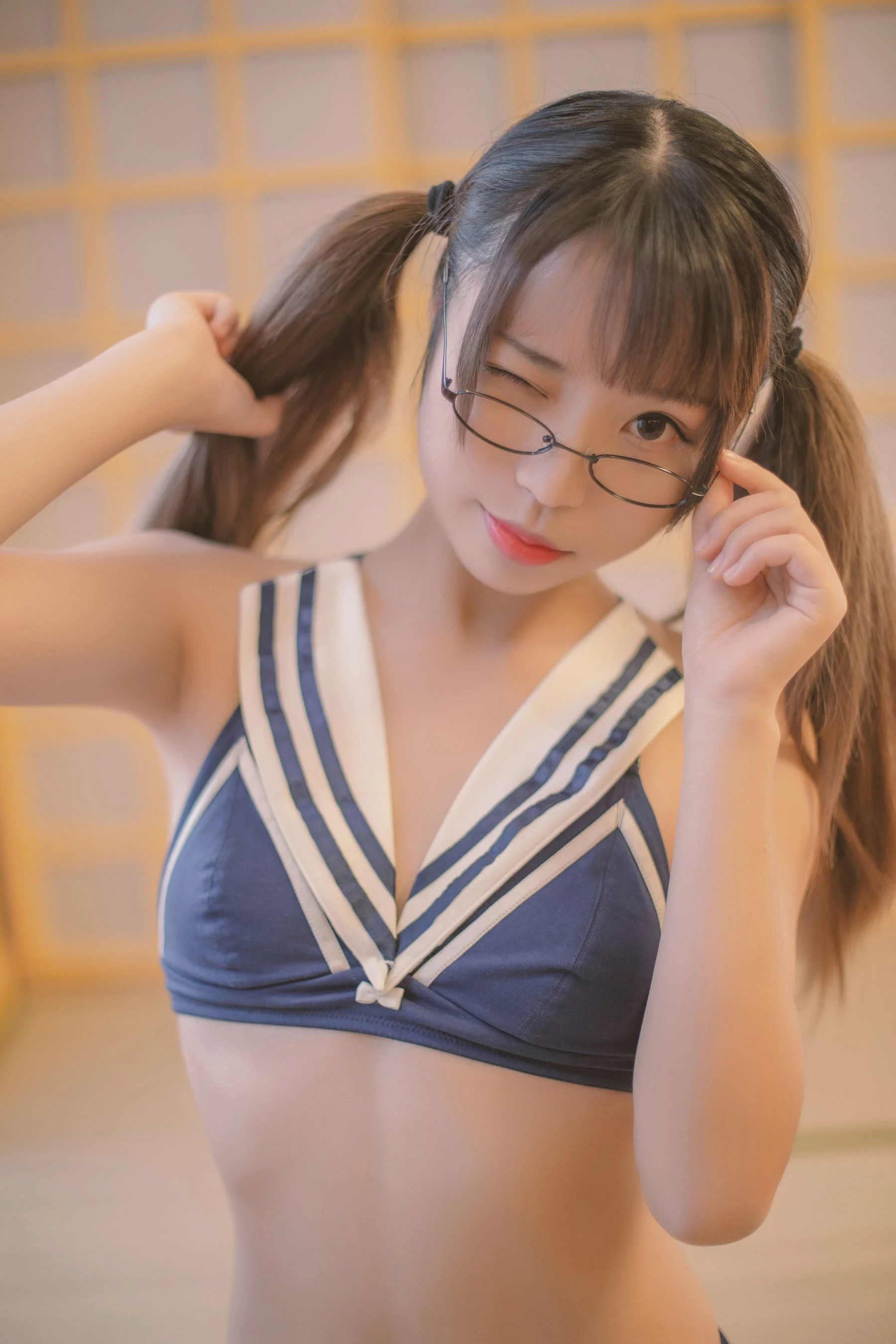 [校花]陳靜雅陳靜雅戶外大圖大片：甜美韻味釋放美腿誘惑彰顯寫真大片 - 17