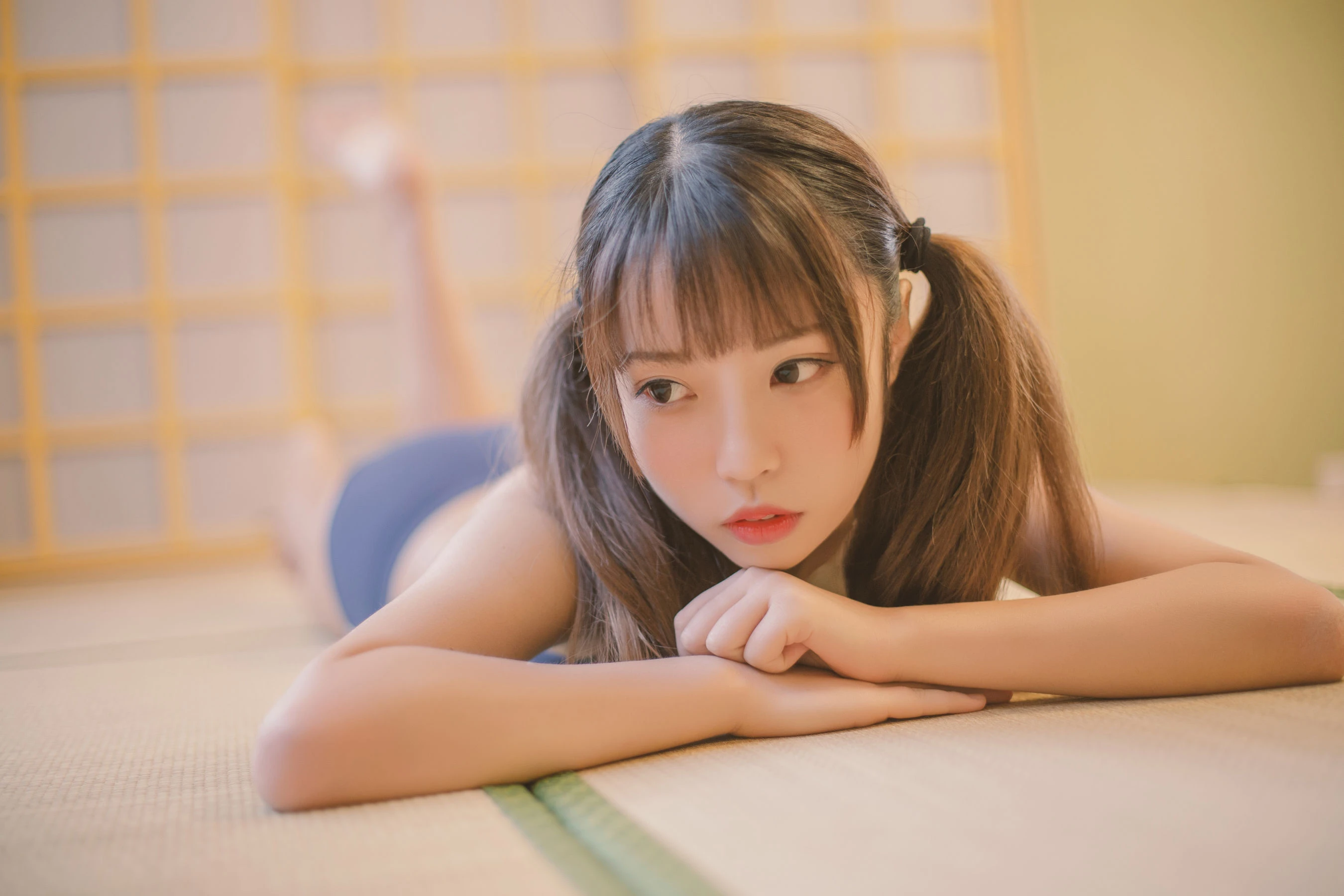 [校花]陳靜雅陳靜雅戶外大圖大片：甜美韻味釋放美腿誘惑彰顯寫真大片 - 6