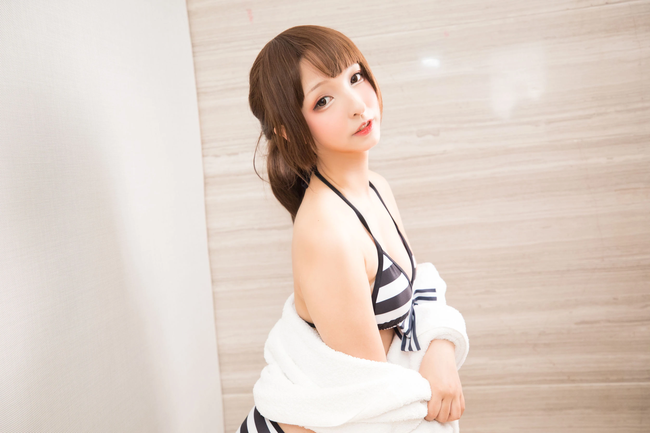 [仙女]彭曉麗珍藏藝術作品：街拍攝影優雅演繹彭曉麗曲線曲線風情綻放寫真集 - 10
