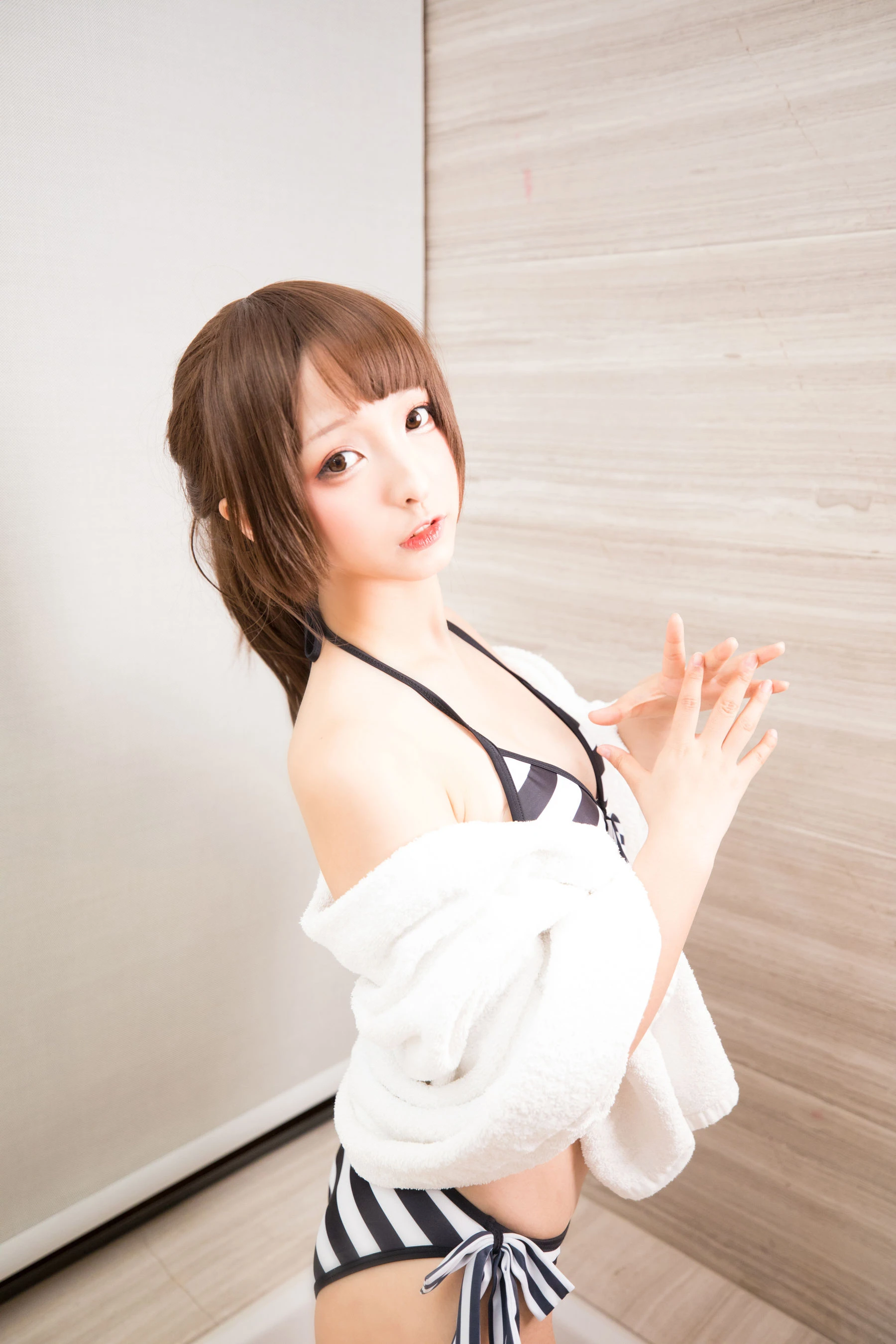 [仙女]彭曉麗珍藏藝術作品：街拍攝影優雅演繹彭曉麗曲線曲線風情綻放寫真集 - 15