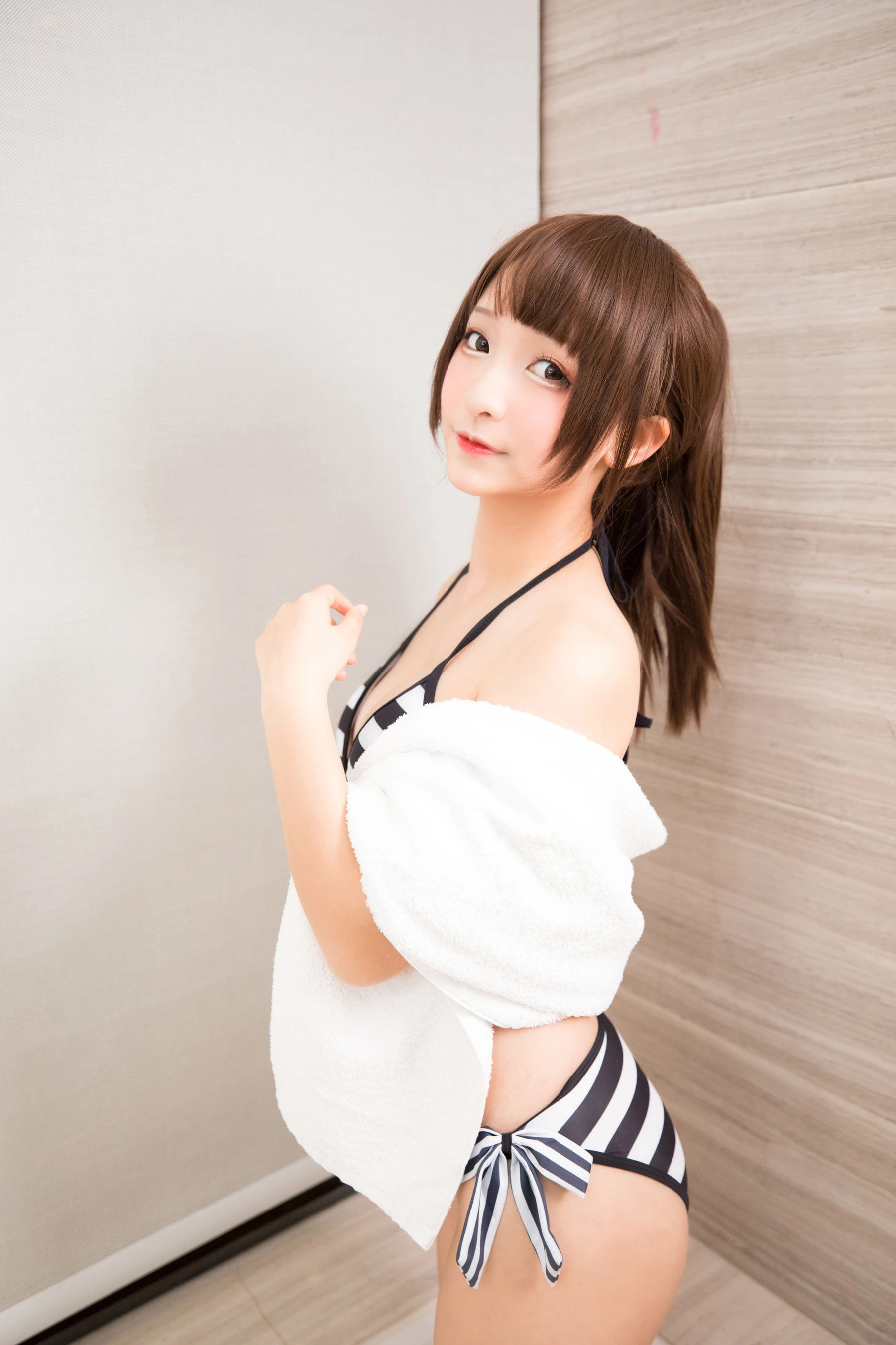 [仙女]彭曉麗珍藏藝術作品：街拍攝影優雅演繹彭曉麗曲線曲線風情綻放寫真集 - 20