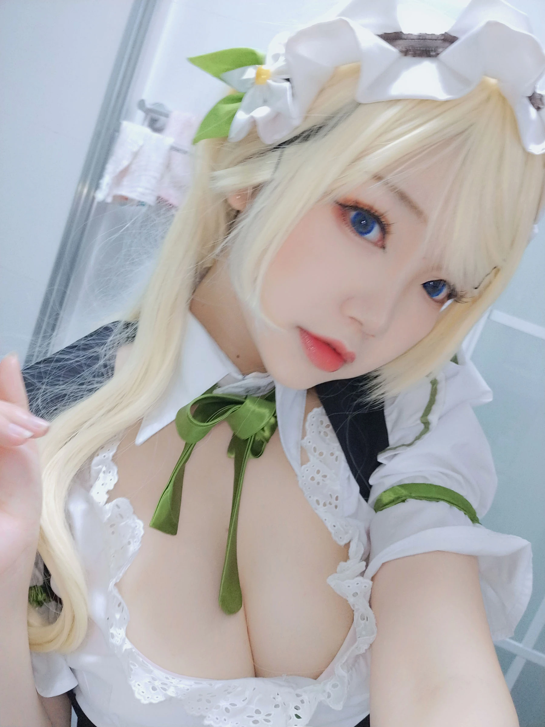 [Cosplay]宋思怡宋思怡時尚格調大片大賞：攝影棚大圖大片演繹身材誘惑美學 - 31