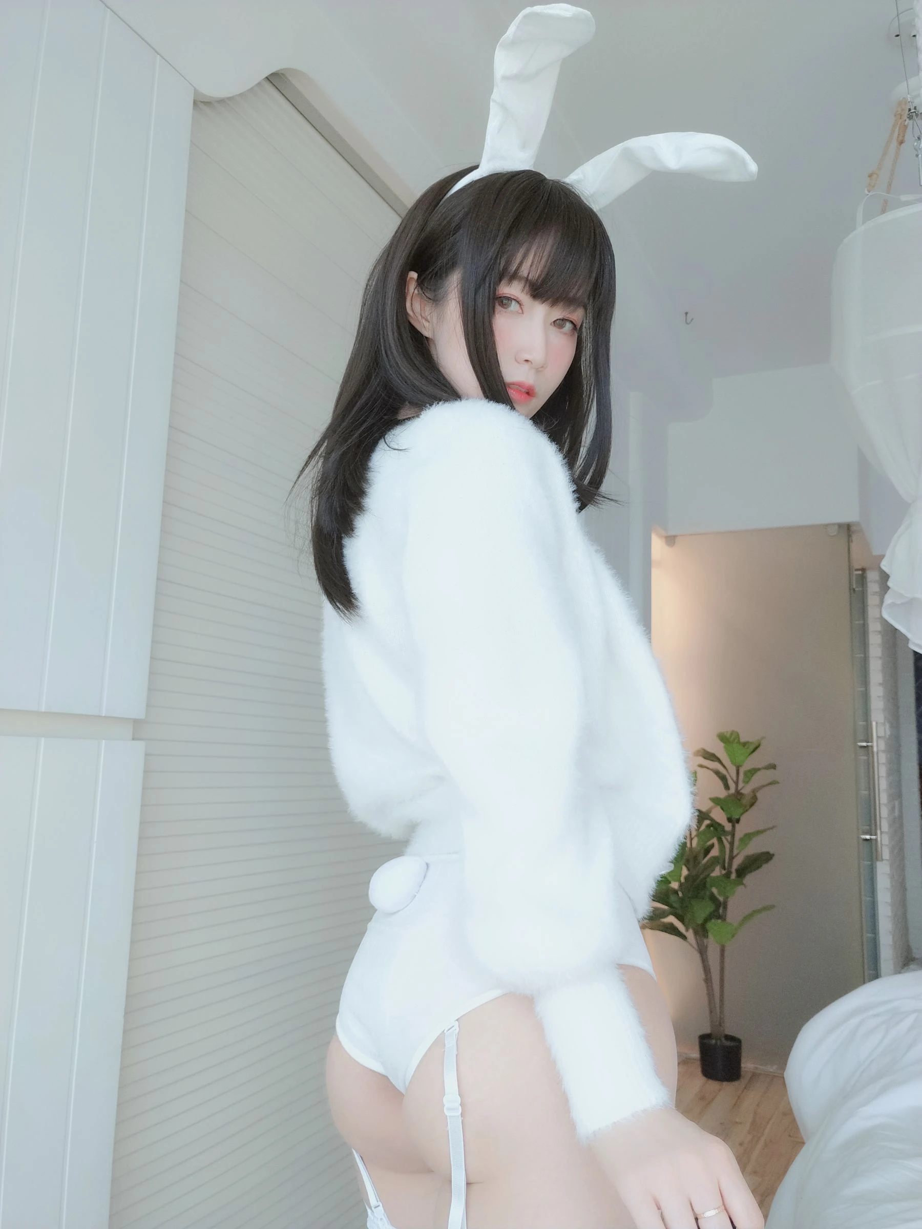 [仙女]馮思怡馮思怡時尚風採攝影大賞：戶外大圖攝影演繹翹臀誘惑美學 - 101