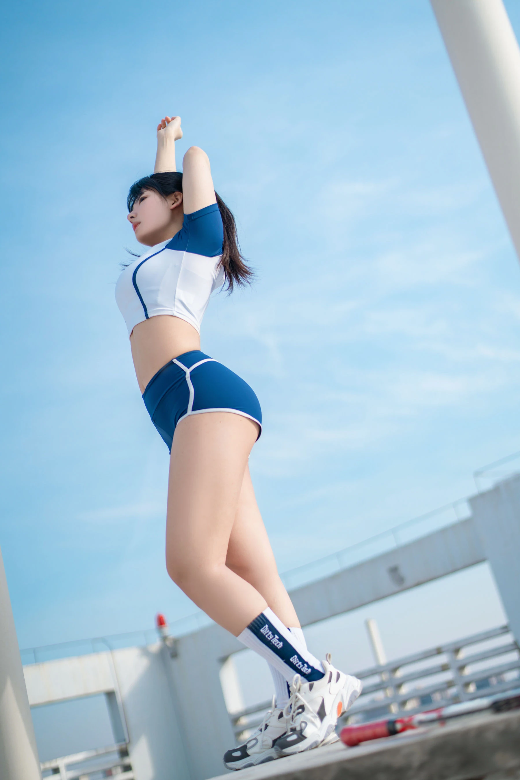 [正妹]高欣怡室內超清寫真珍藏：高欣怡優雅演繹長腿完美神韻綻放寫真藝術 - 24