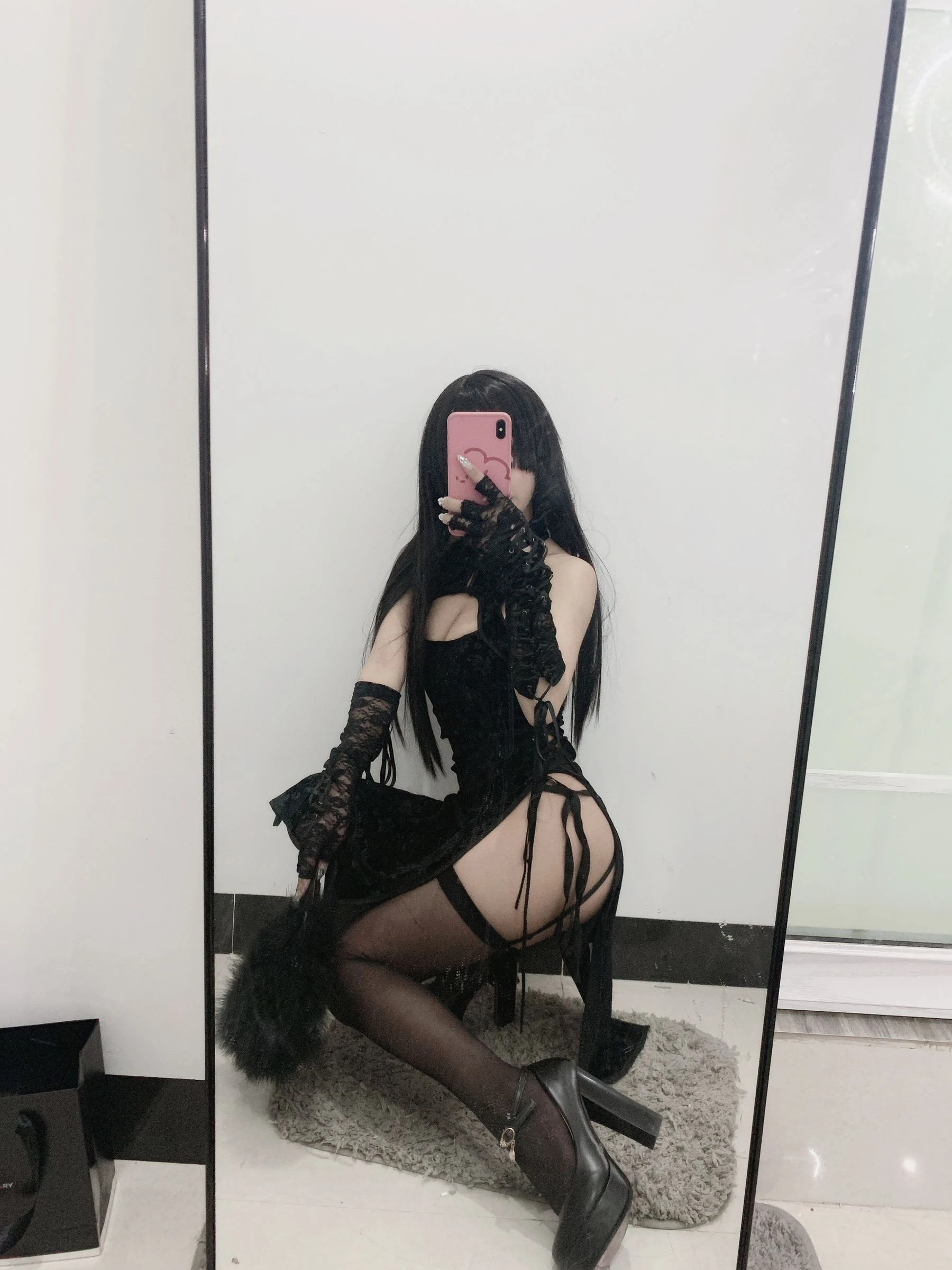 [紅人]鄧雅琳獨家藝術作品：街拍攝影清純詮釋鄧雅琳翹臀曲線魅力綻放寫真集 - 11