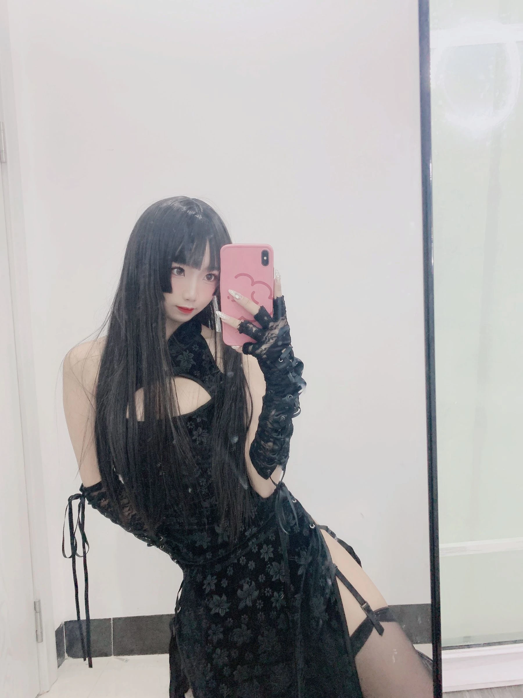 [紅人]鄧雅琳獨家藝術作品：街拍攝影清純詮釋鄧雅琳翹臀曲線魅力綻放寫真集 - 3
