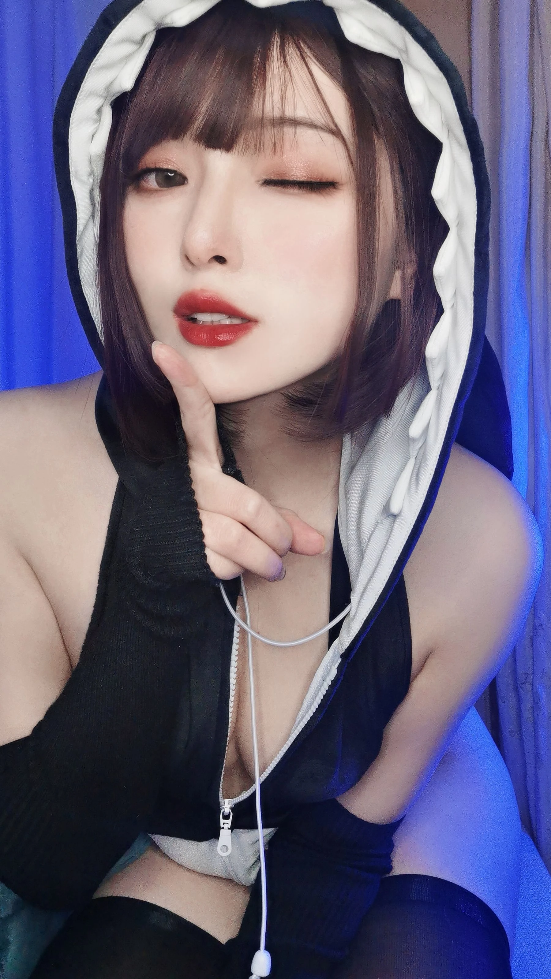 [主播]孫莉婷孫莉婷私藏珍藏美圖：攝影棚甜美風情綻放長腿寫真合集 - 10